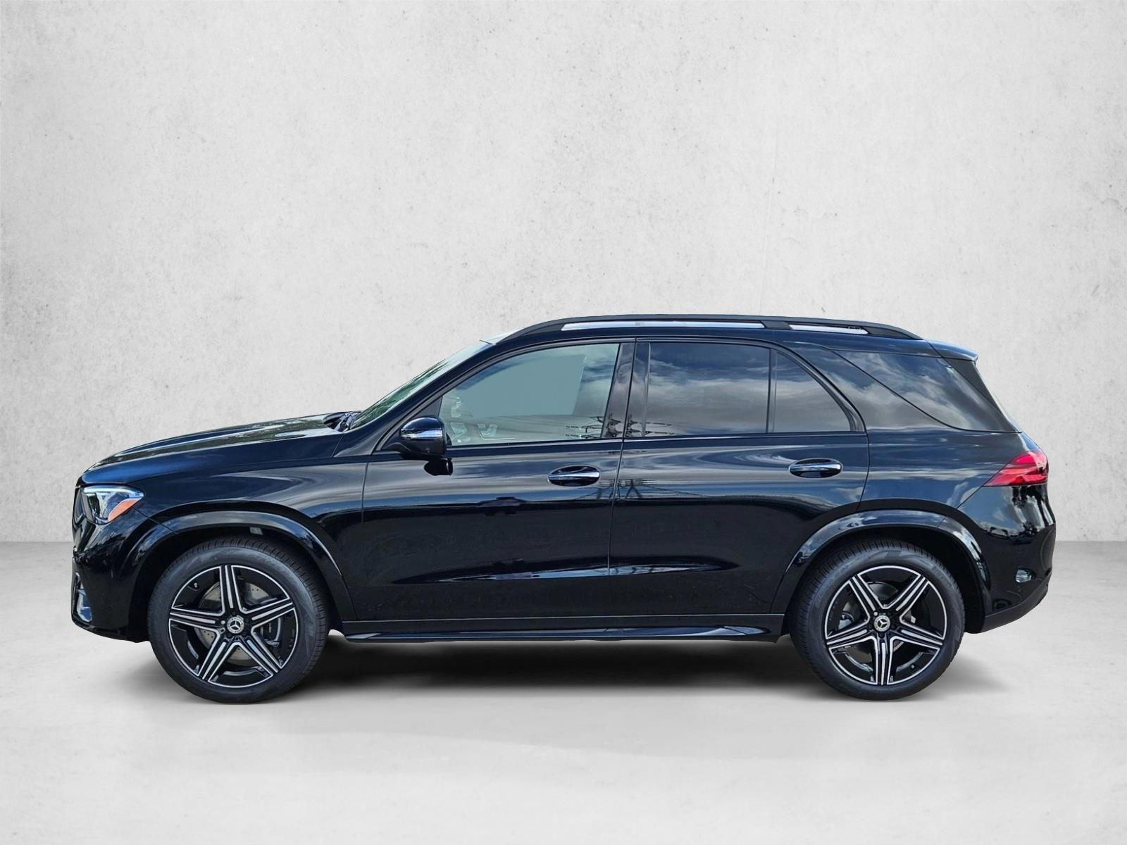 Thumbnail: 2026 Mercedes-Benz GLE - 2