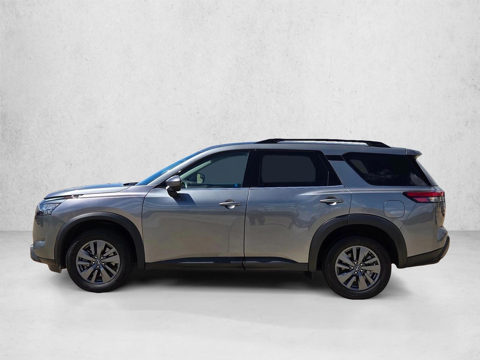 Thumbnail: 2024 Nissan Pathfinder - 2