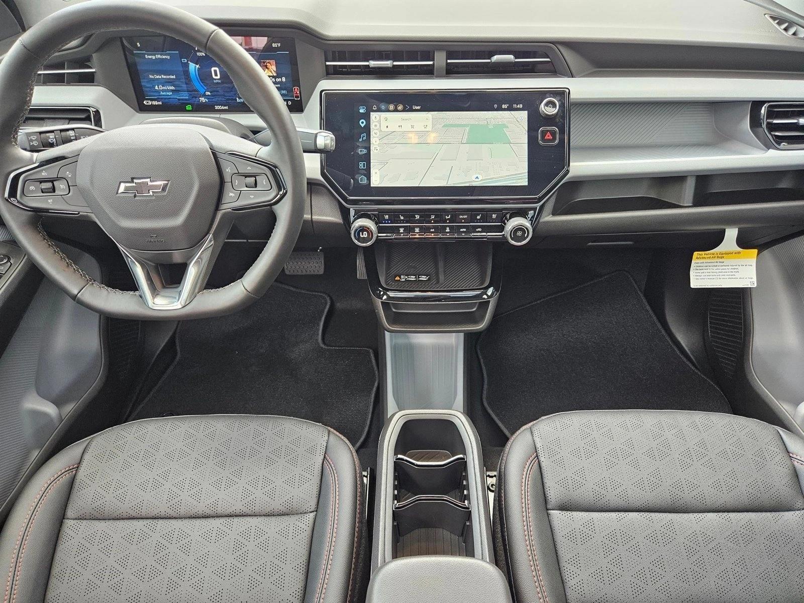 Thumbnail: 2027 Chevrolet Bolt EV - 4