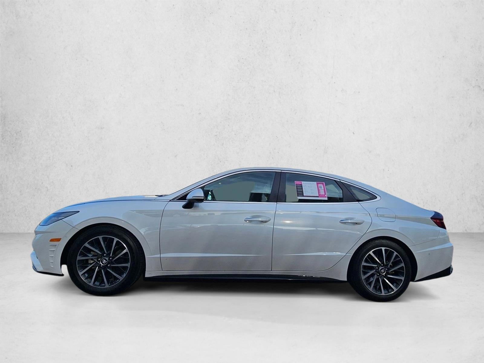 Thumbnail: 2022 Hyundai Sonata - 2