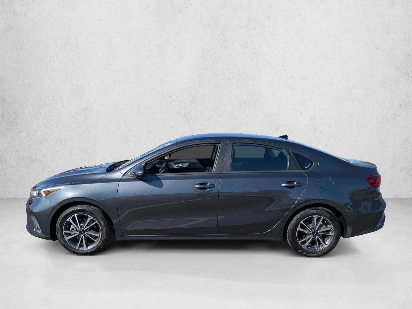 Thumbnail: 2024 Kia Forte - 2