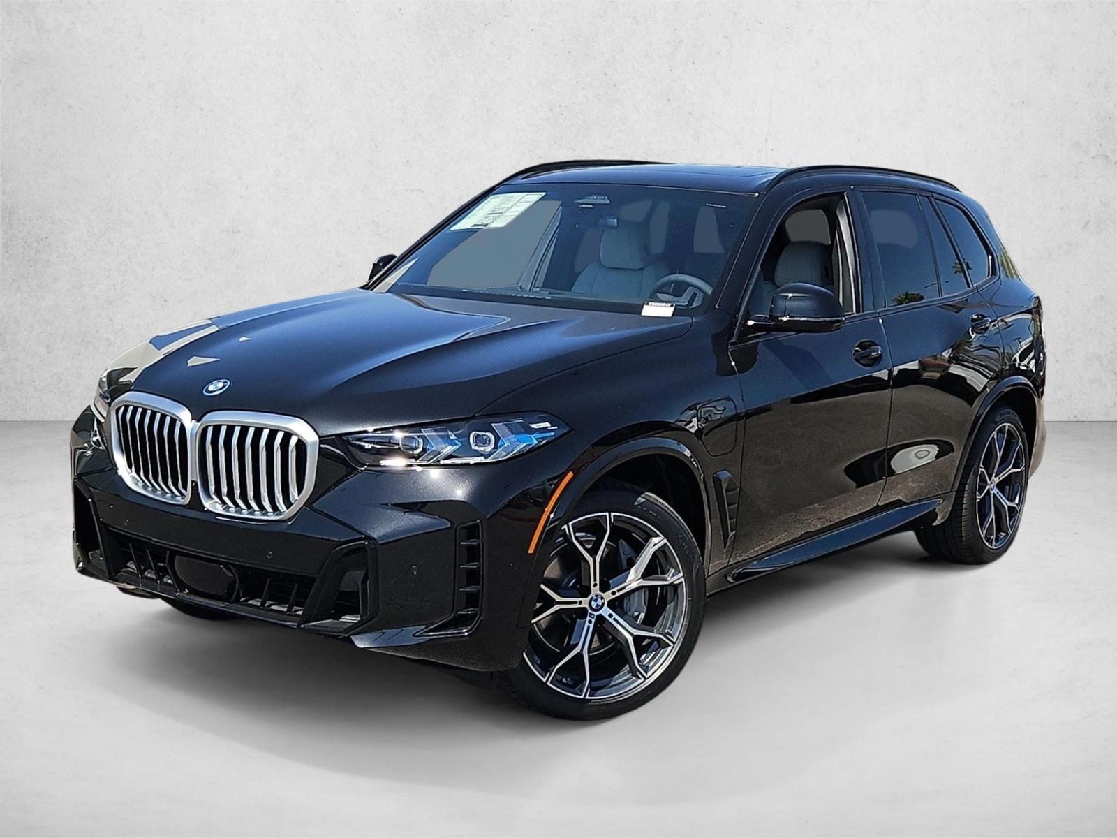 Thumbnail: 2026 BMW X5 - 1