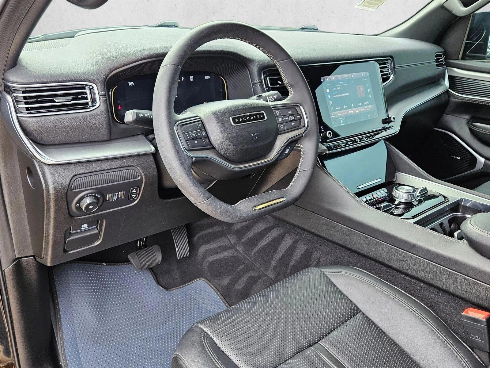Thumbnail: 2024 Jeep Wagoneer - 3