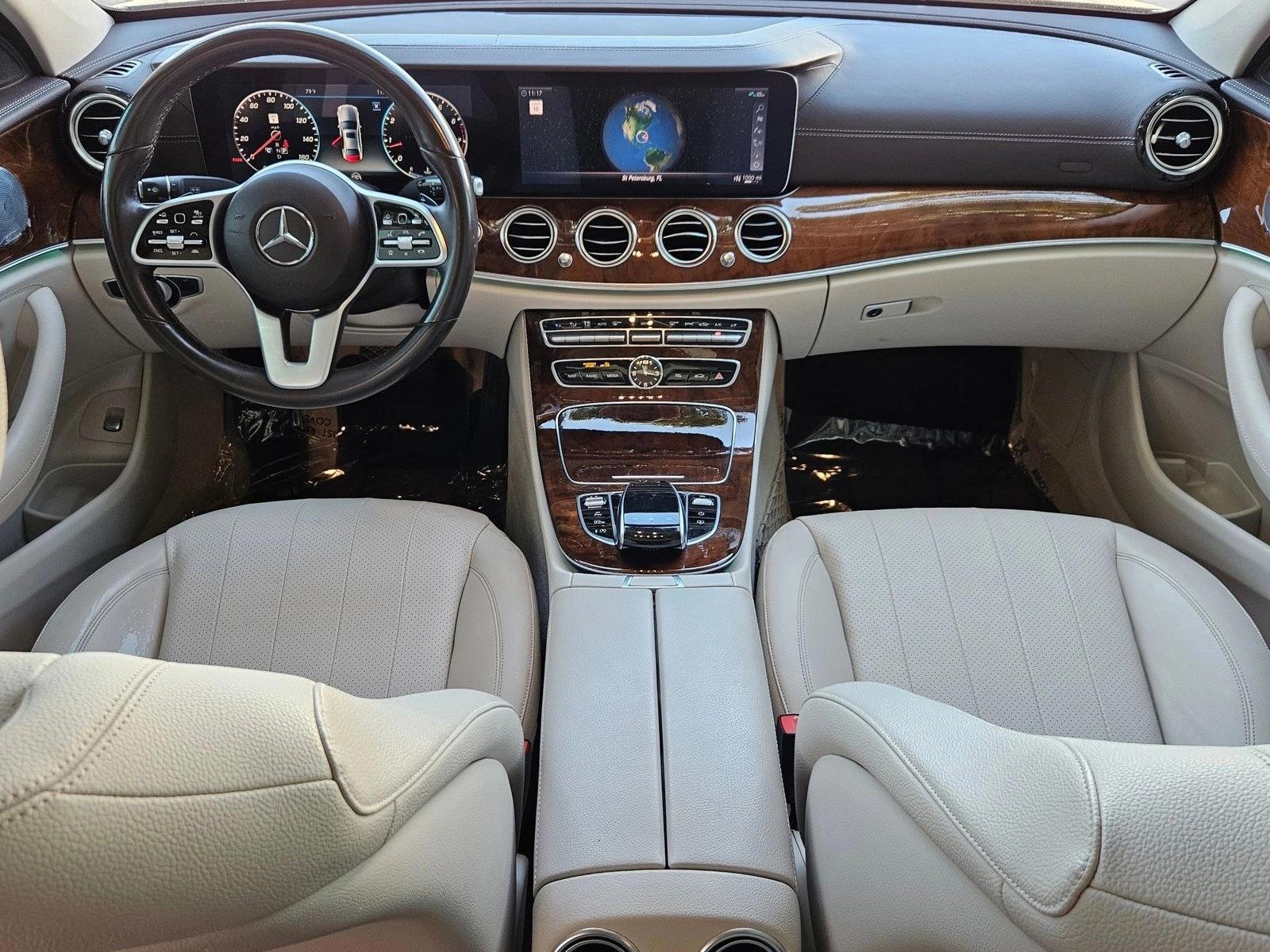 Thumbnail: 2019 Mercedes-Benz E-Class - 3