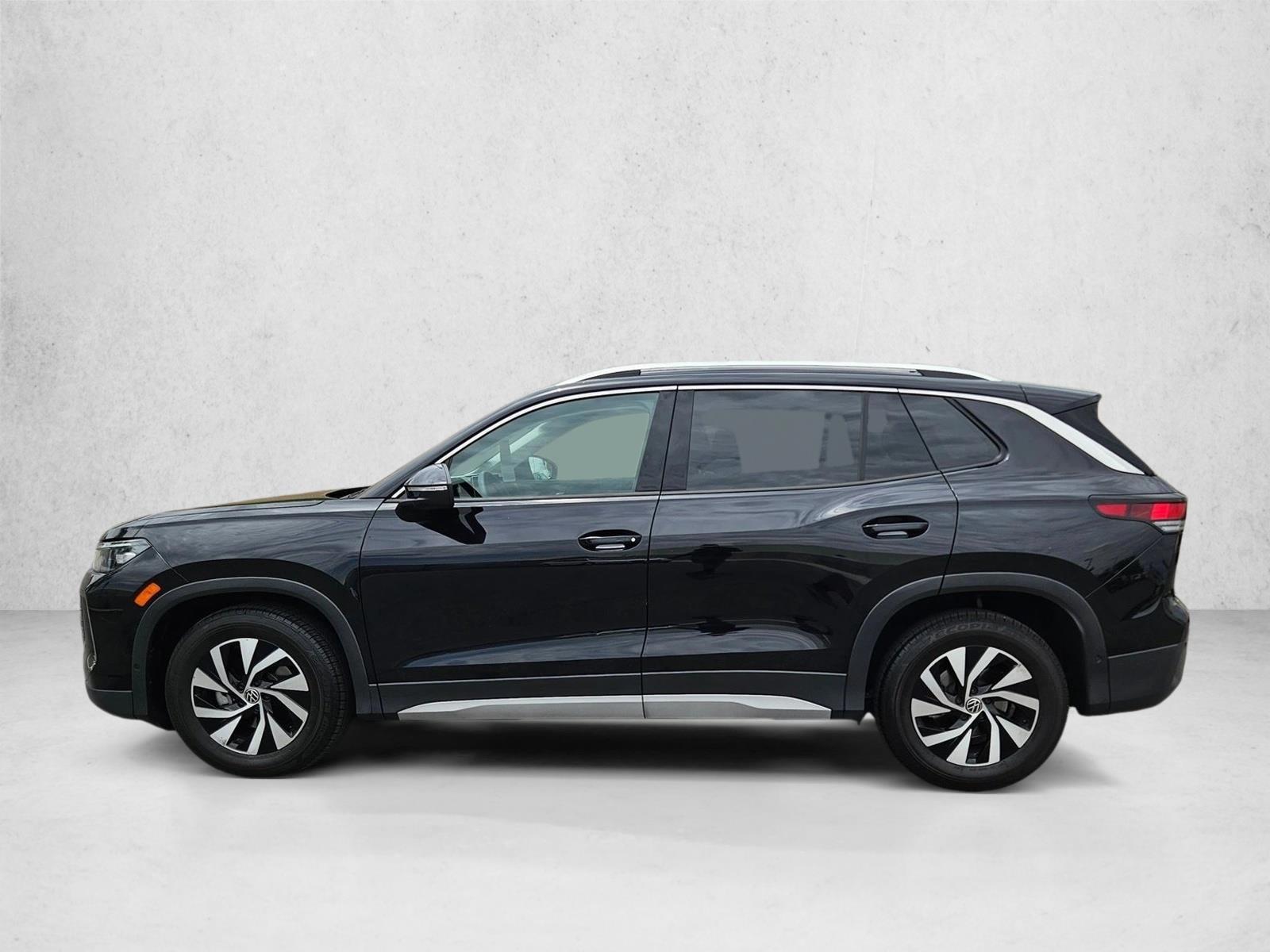 Thumbnail: 2026 Volkswagen Tiguan - 2