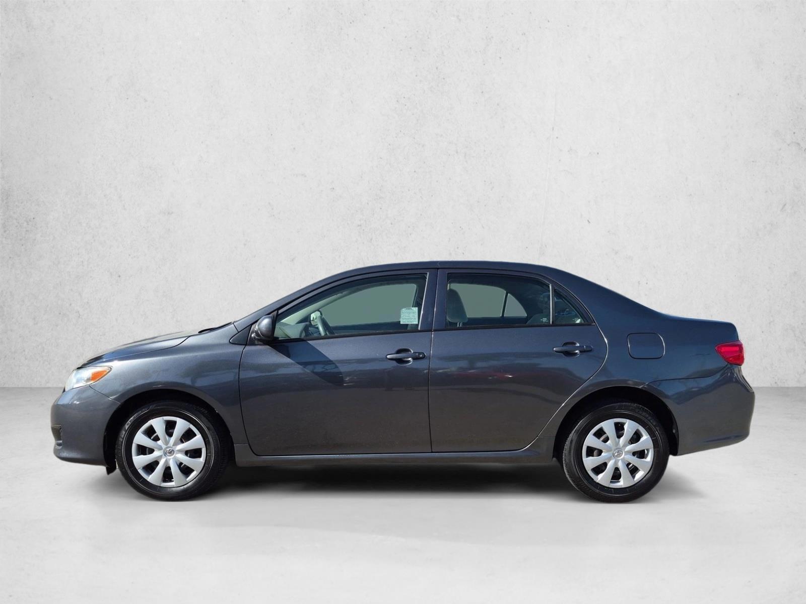 Thumbnail: 2010 Toyota Corolla - 2