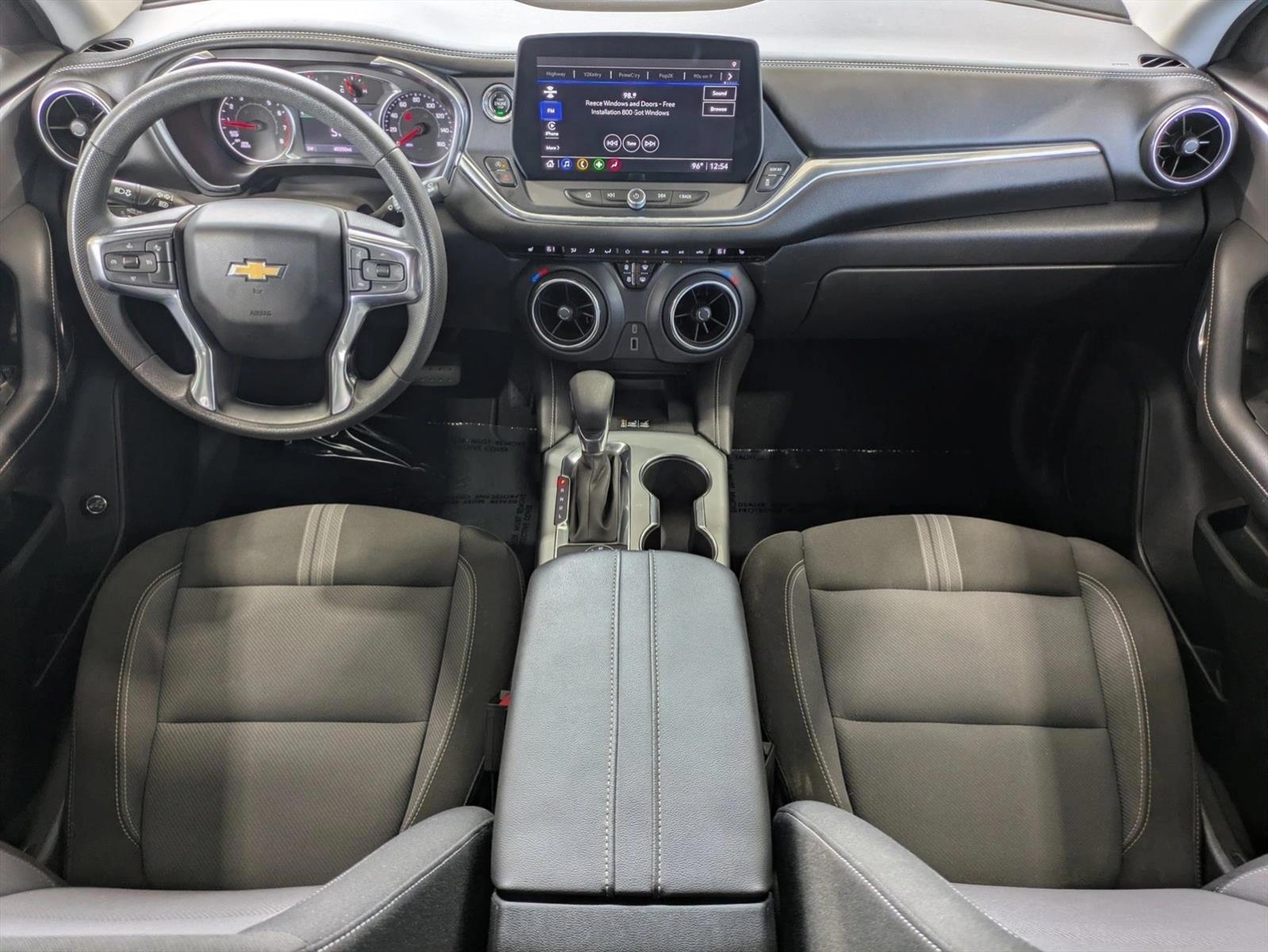 Thumbnail: 2024 Chevrolet Blazer - 3