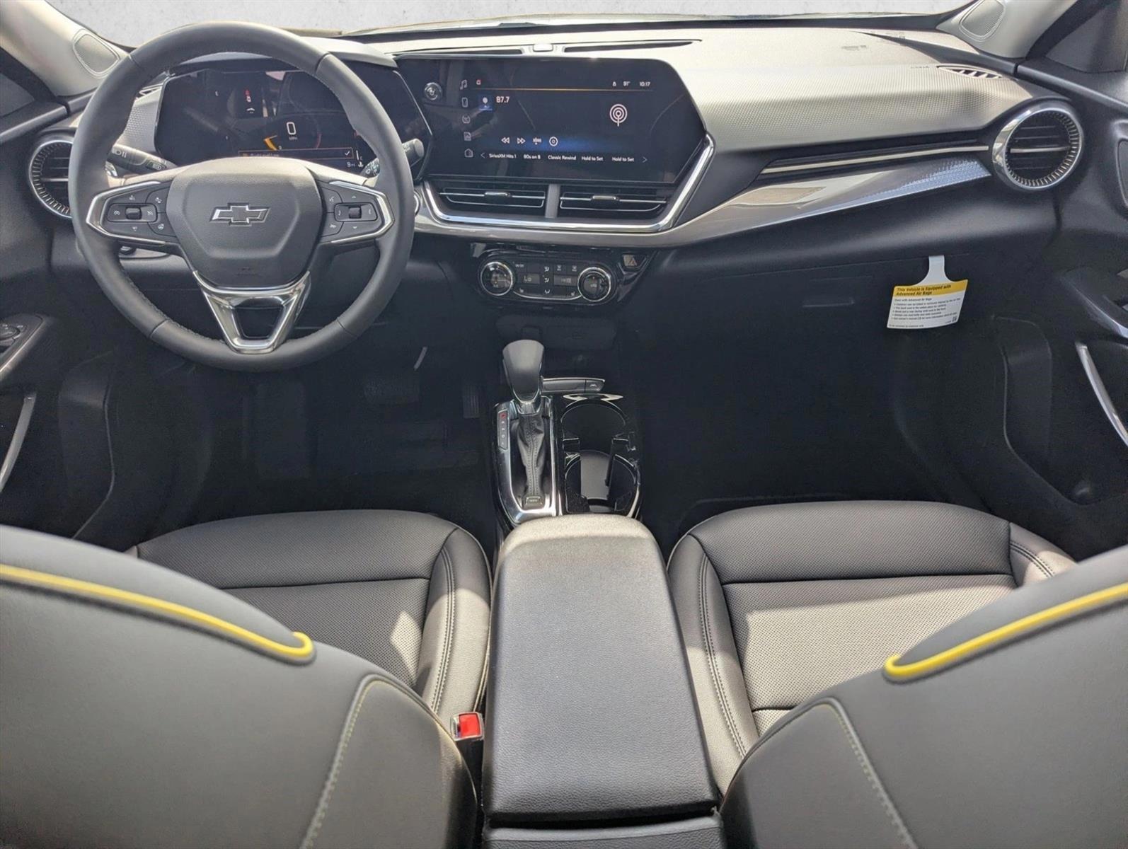 Thumbnail: 2026 Chevrolet Trax - 3