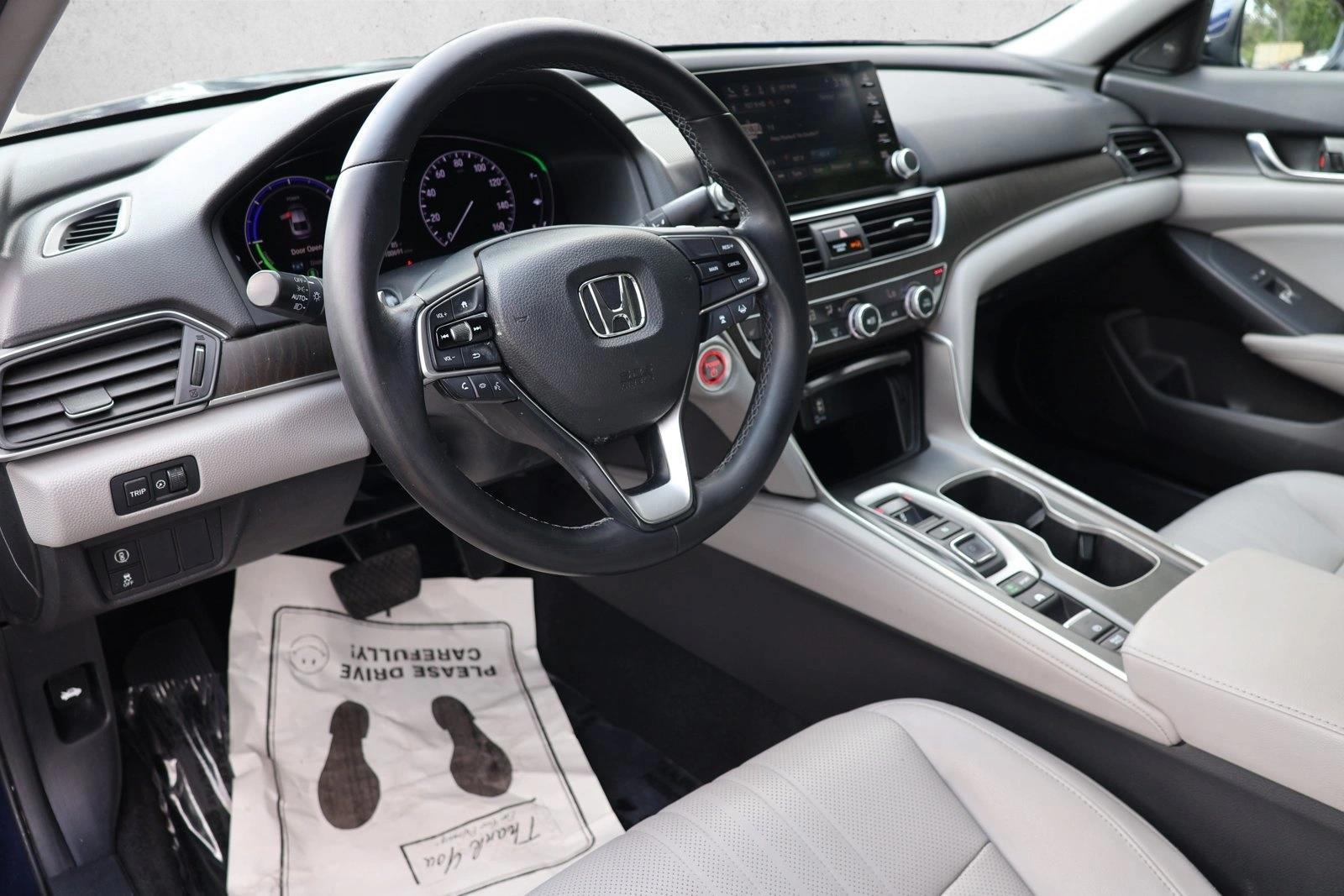 Thumbnail: 2018 Honda Accord - 3