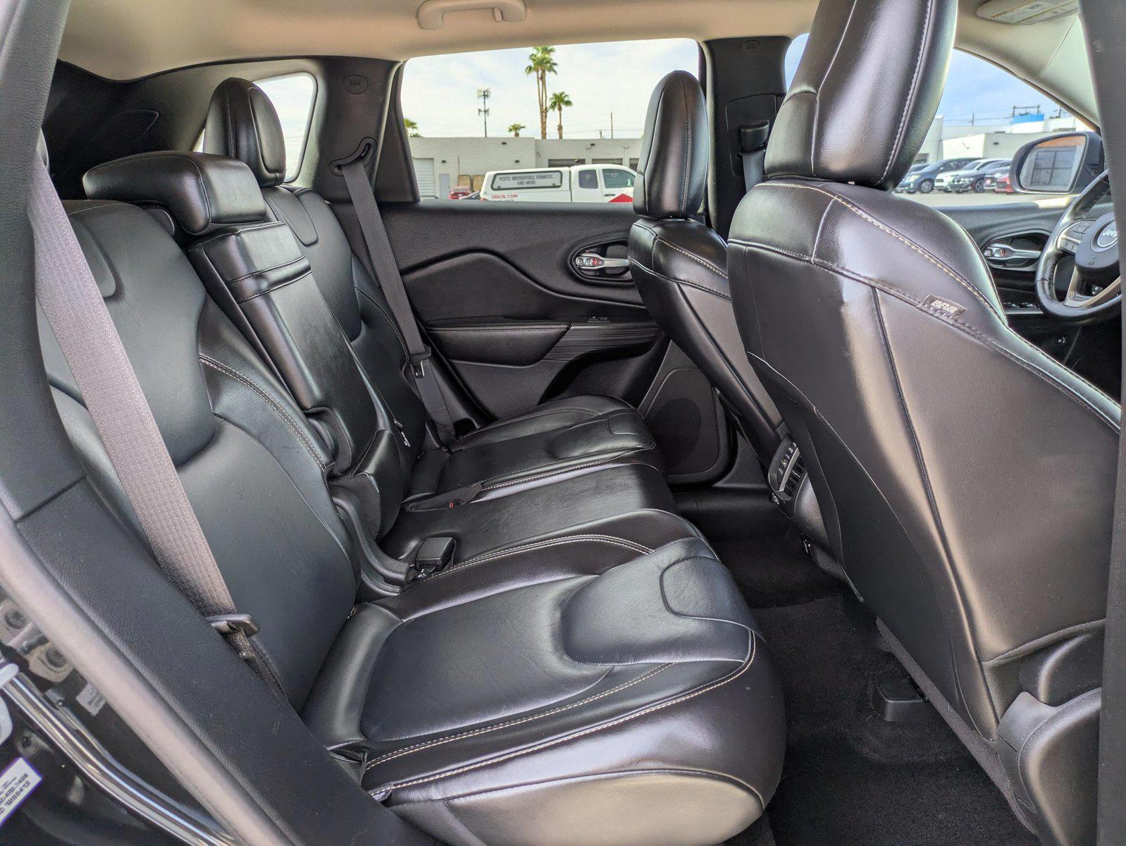 2016 Jeep Cherokee High Altitude - Photo 20