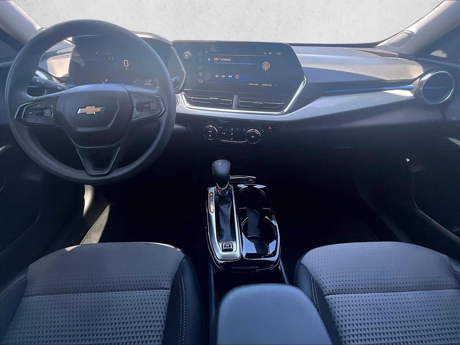 Thumbnail: 2025 Chevrolet Trax - 3