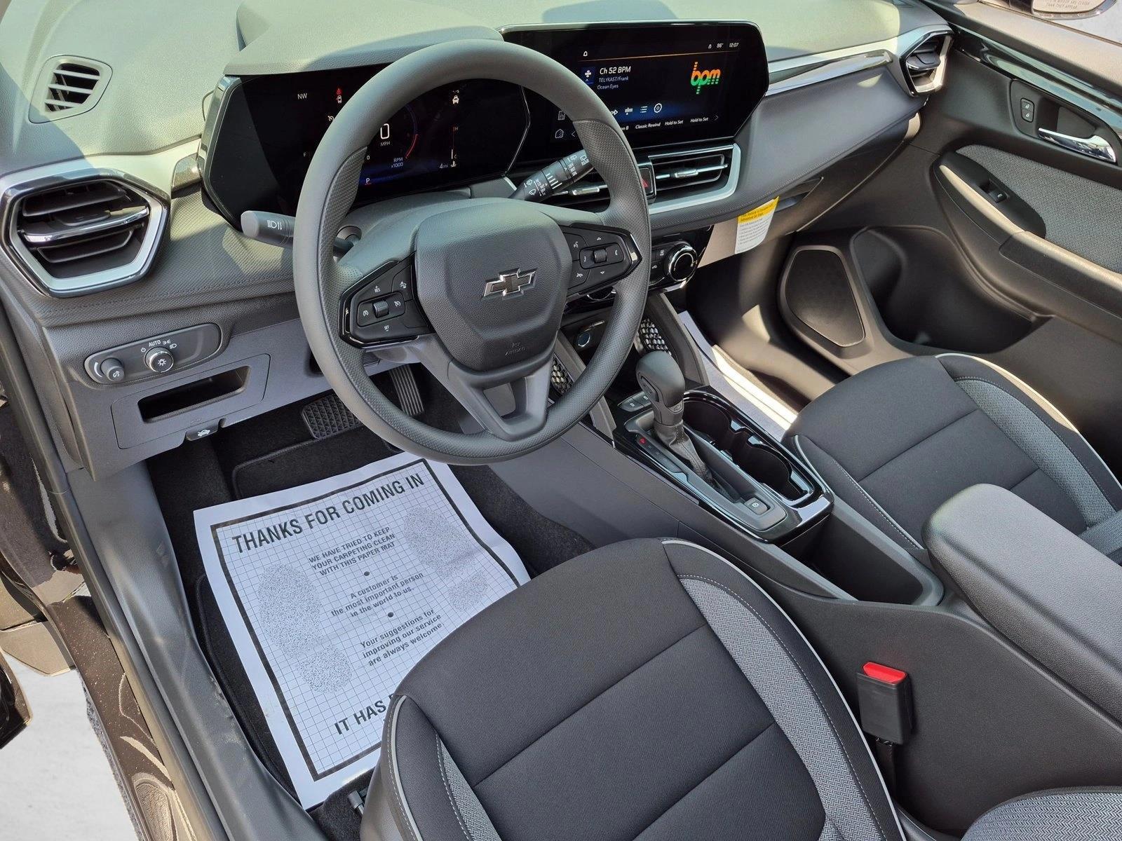 Thumbnail: 2026 Chevrolet TrailBlazer - 3