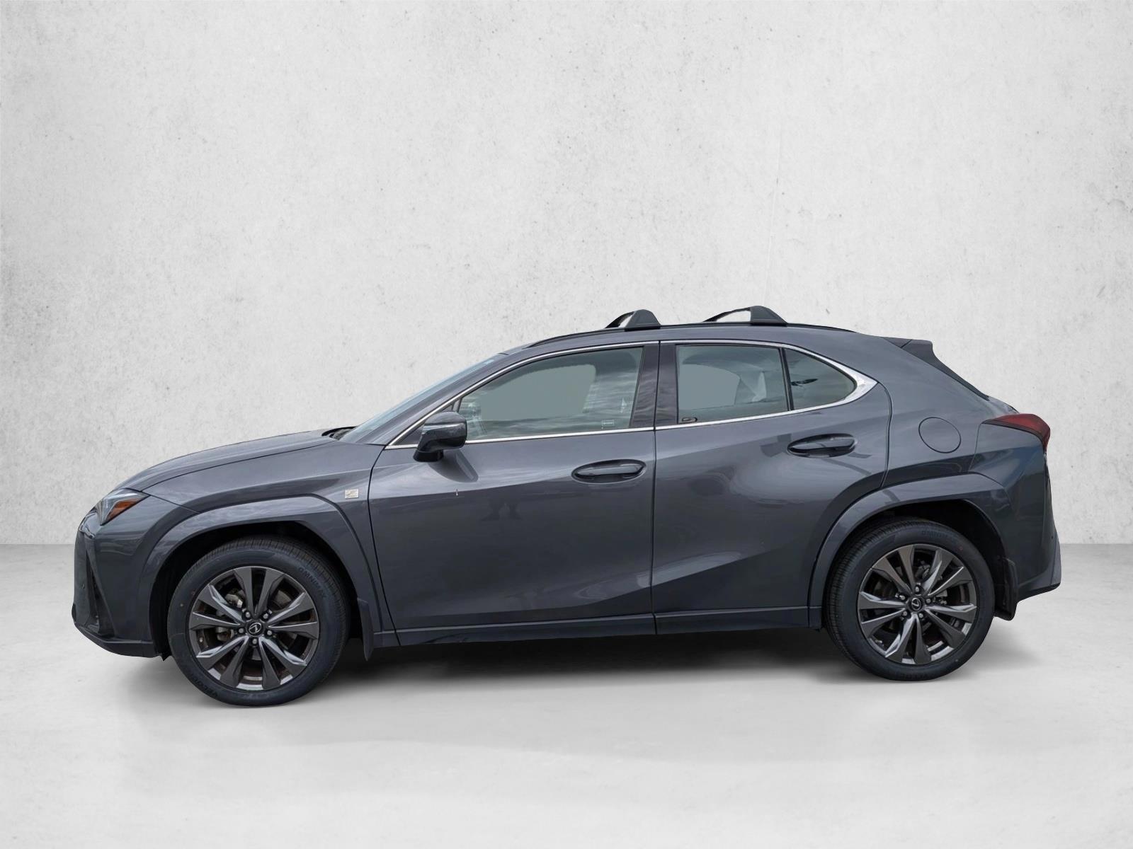 Thumbnail: 2023 Lexus UX - 2