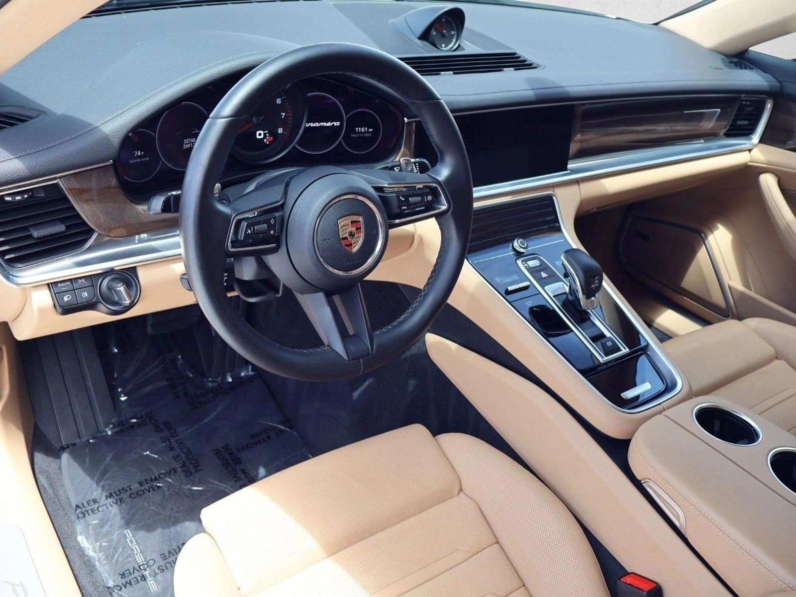 Thumbnail: 2023 Porsche Panamera - 3