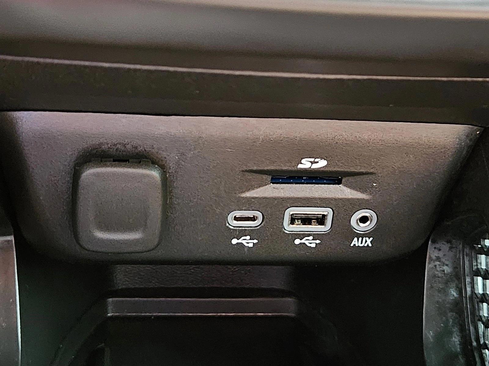 Thumbnail: 2021 Chevrolet TrailBlazer - 4