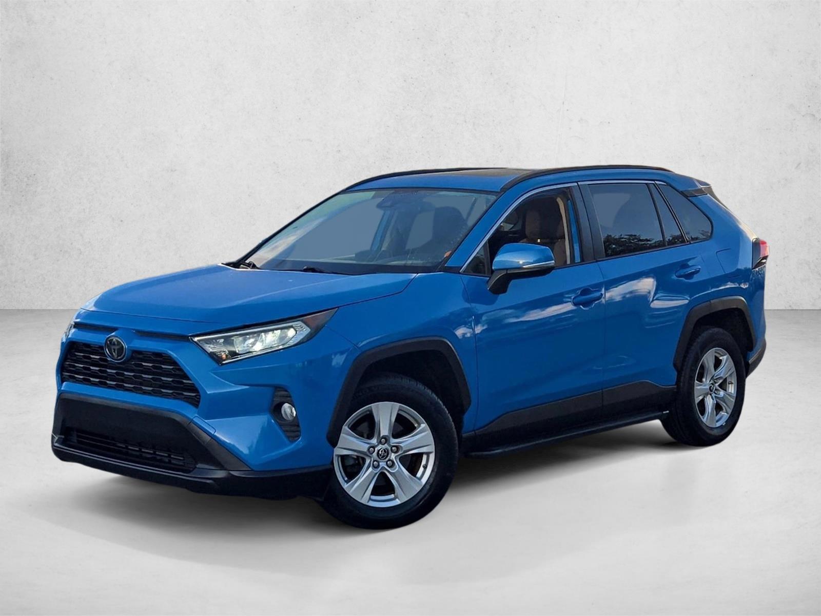 Thumbnail: 2019 Toyota RAV4 - 1