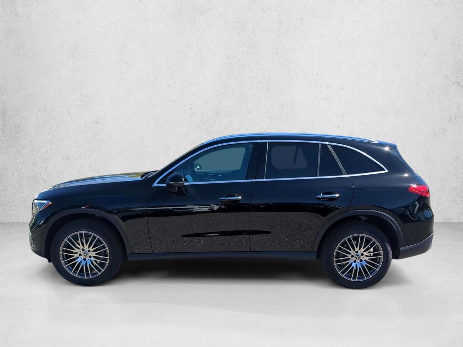 Thumbnail: 2026 Mercedes-Benz GLC - 2