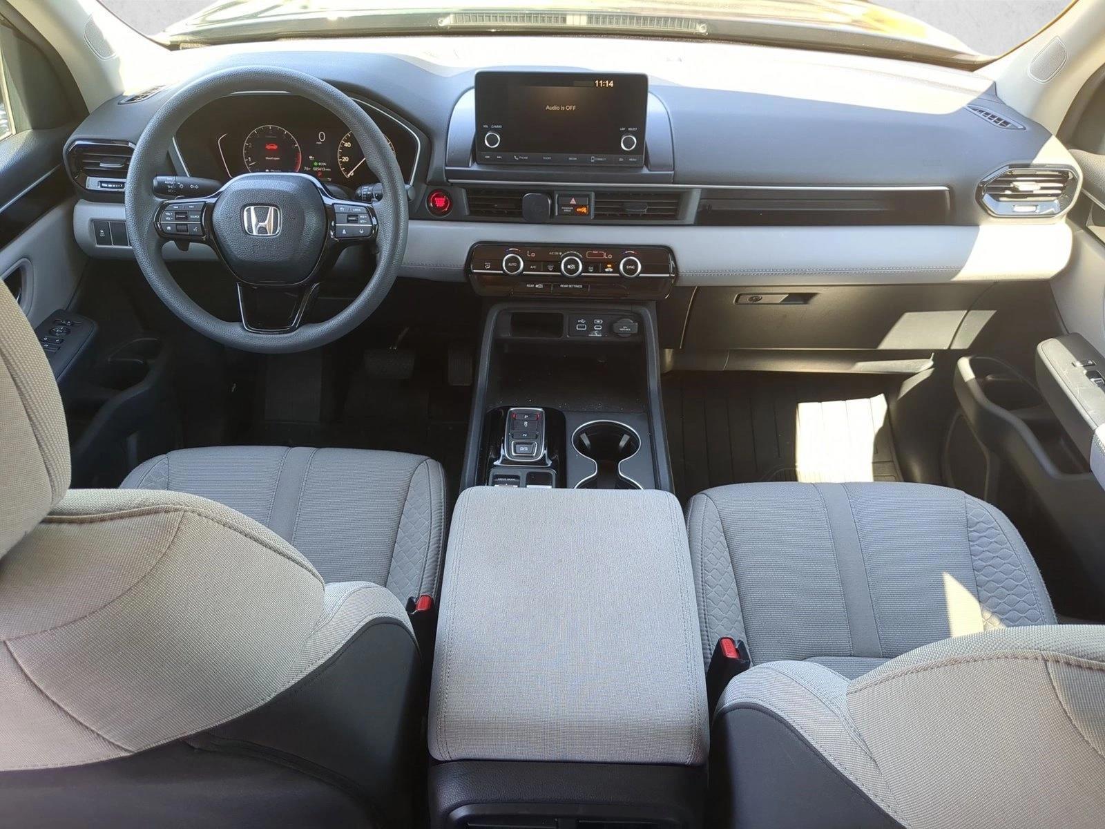 Thumbnail: 2024 Honda Pilot - 3