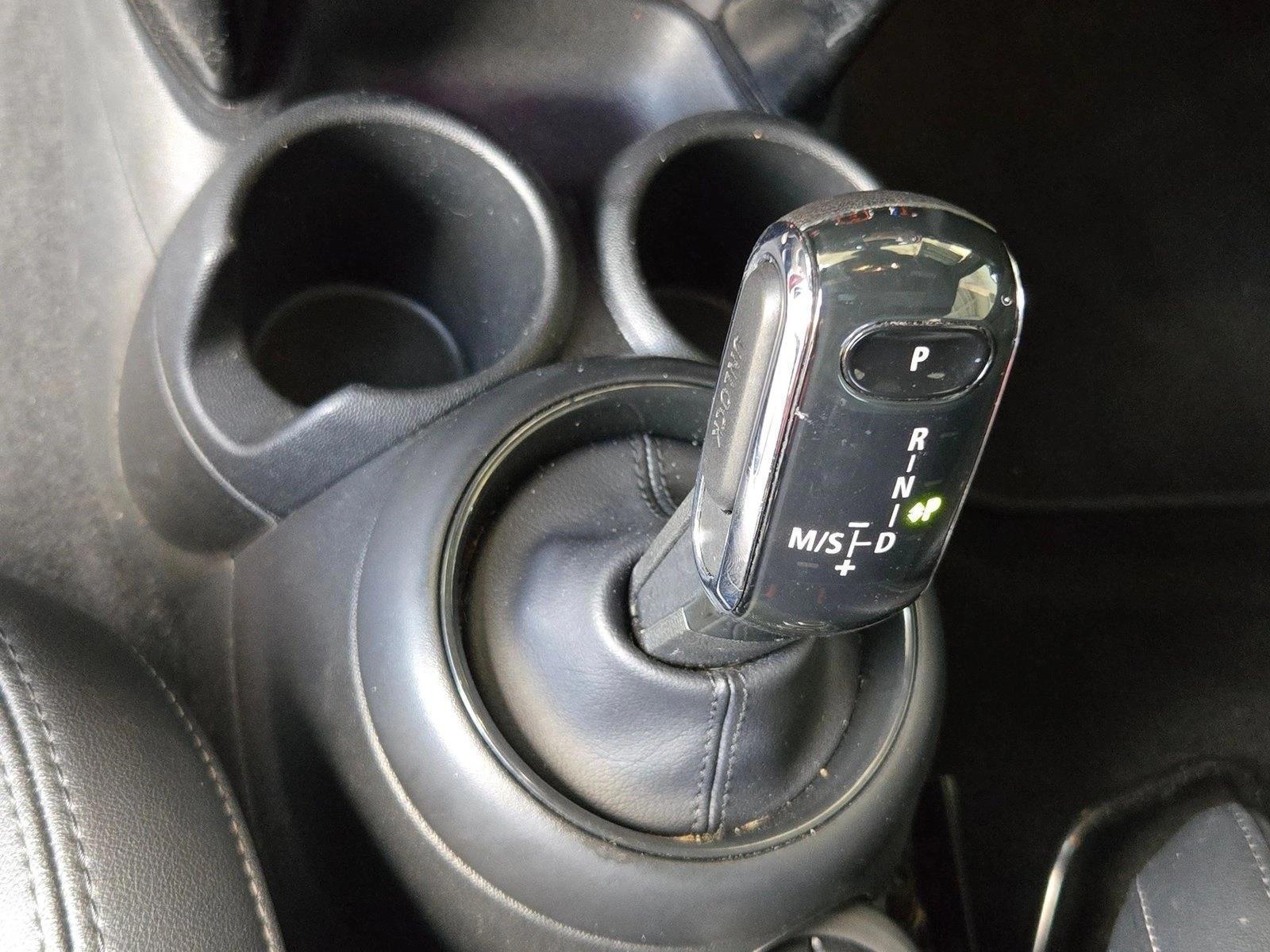 2023 MINI 3 Door S - Photo 16