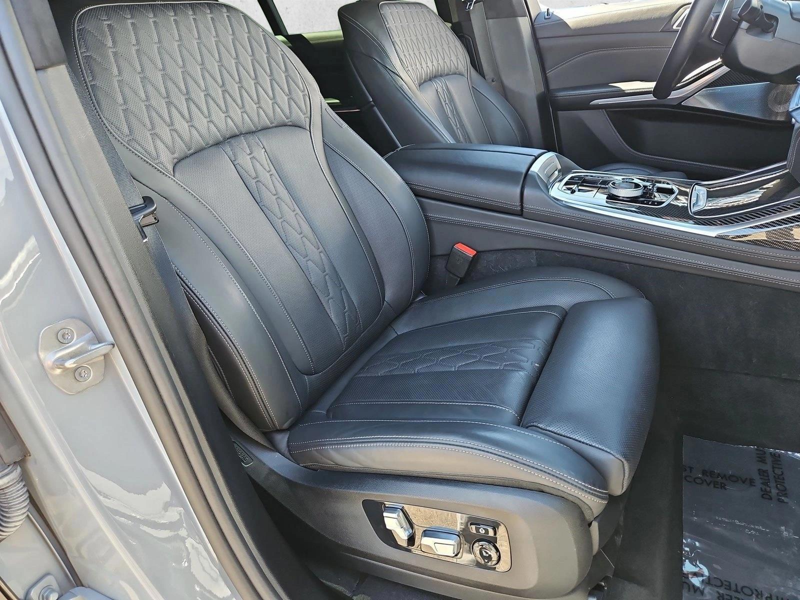 Thumbnail: 2024 BMW X7 - 6