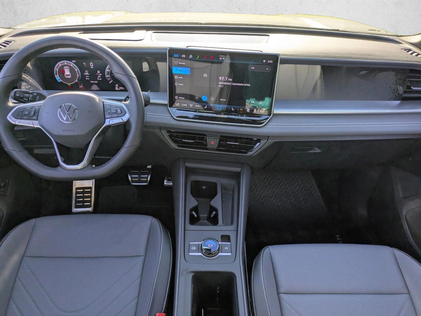 Thumbnail: 2026 Volkswagen Tiguan - 2