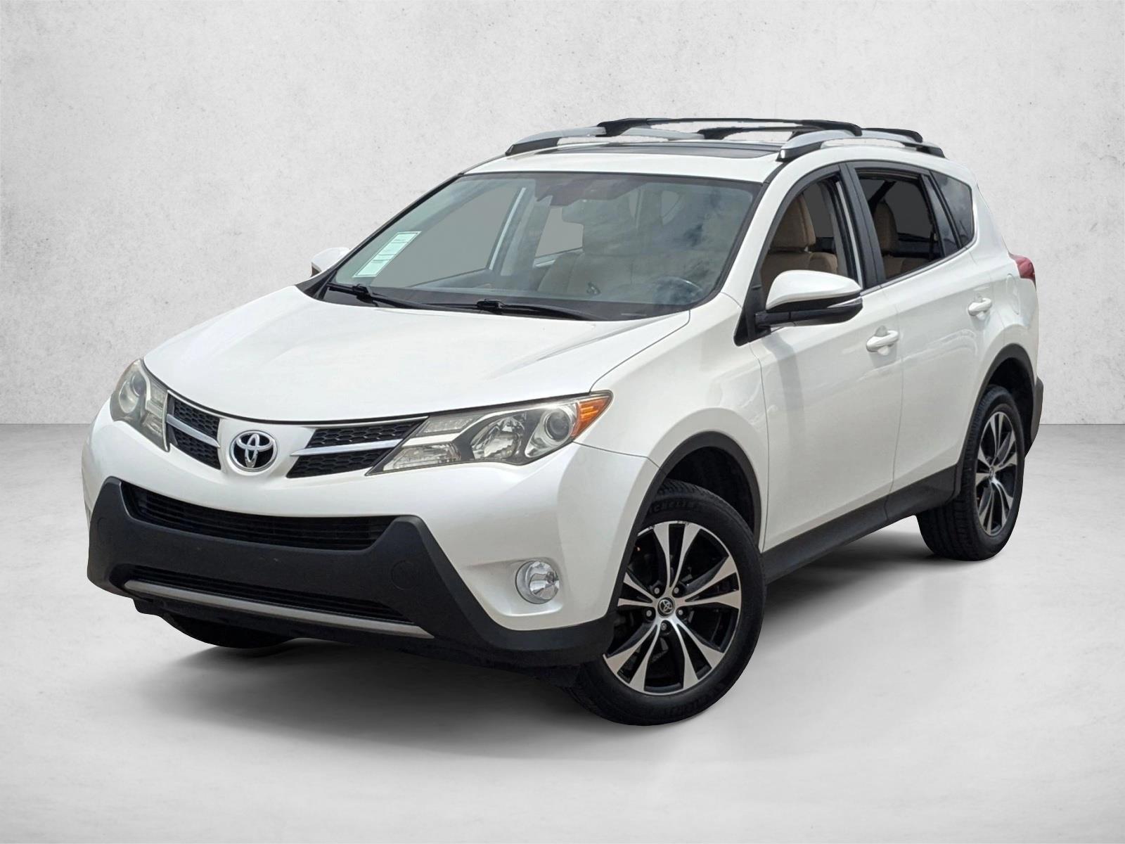 Thumbnail: 2015 Toyota RAV4 - 1