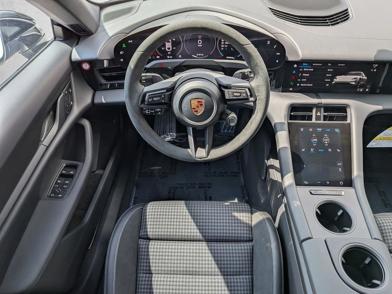 2026 Porsche Taycan