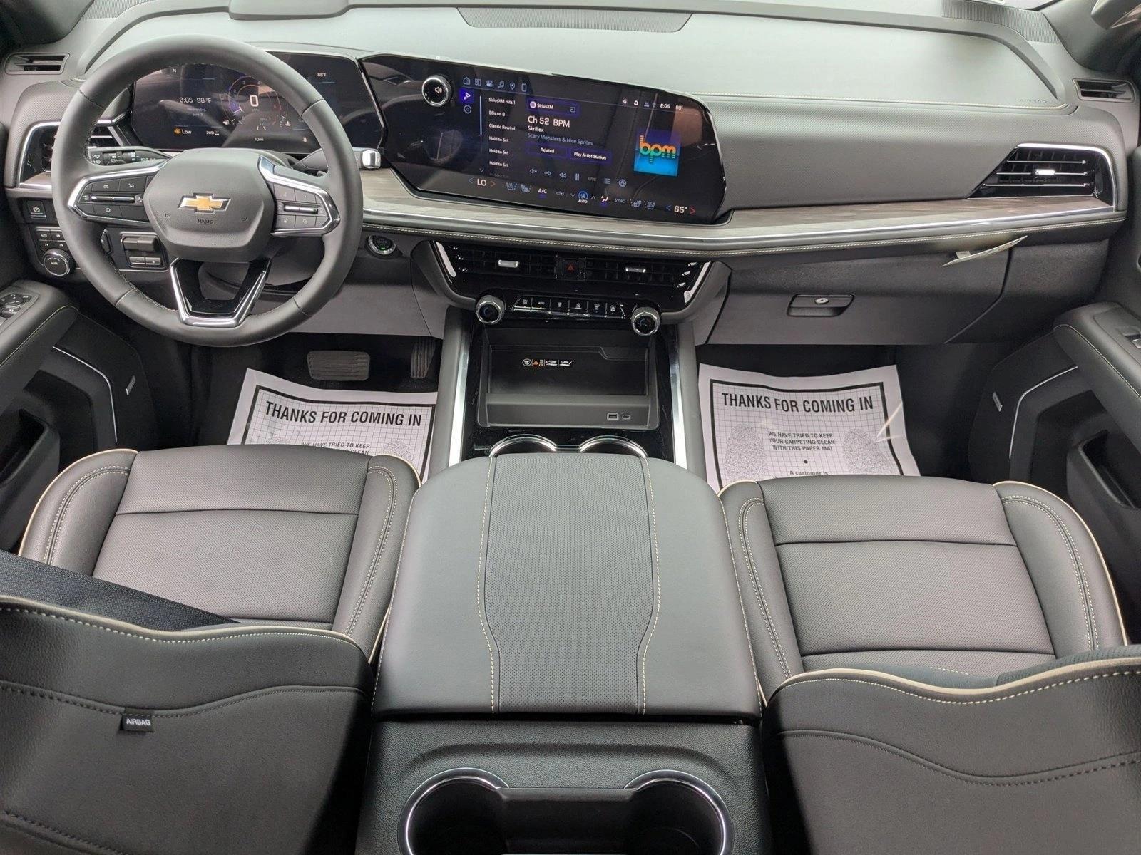 Thumbnail: 2026 Chevrolet Suburban - 4