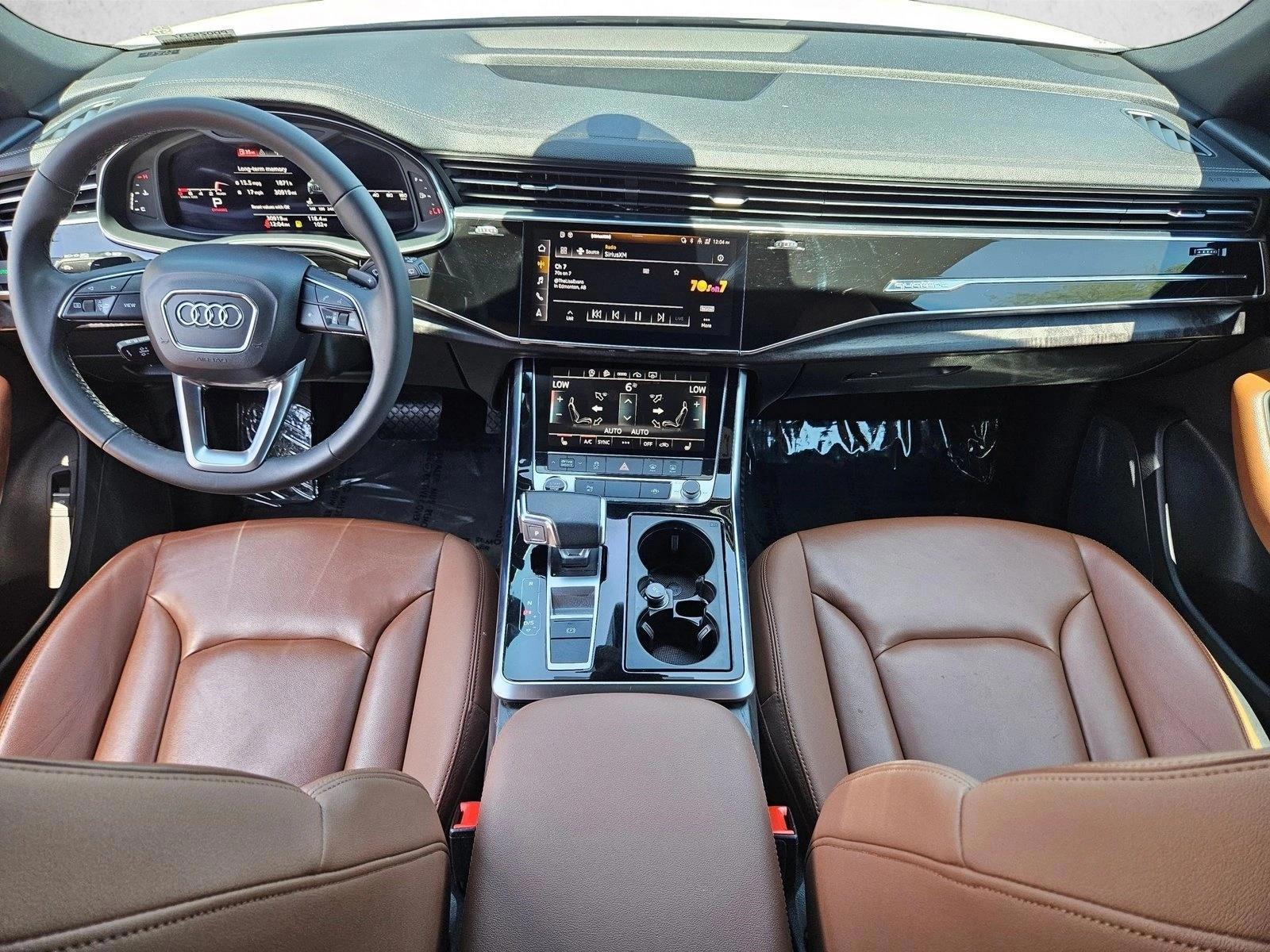 Thumbnail: 2023 Audi Q8 - 3