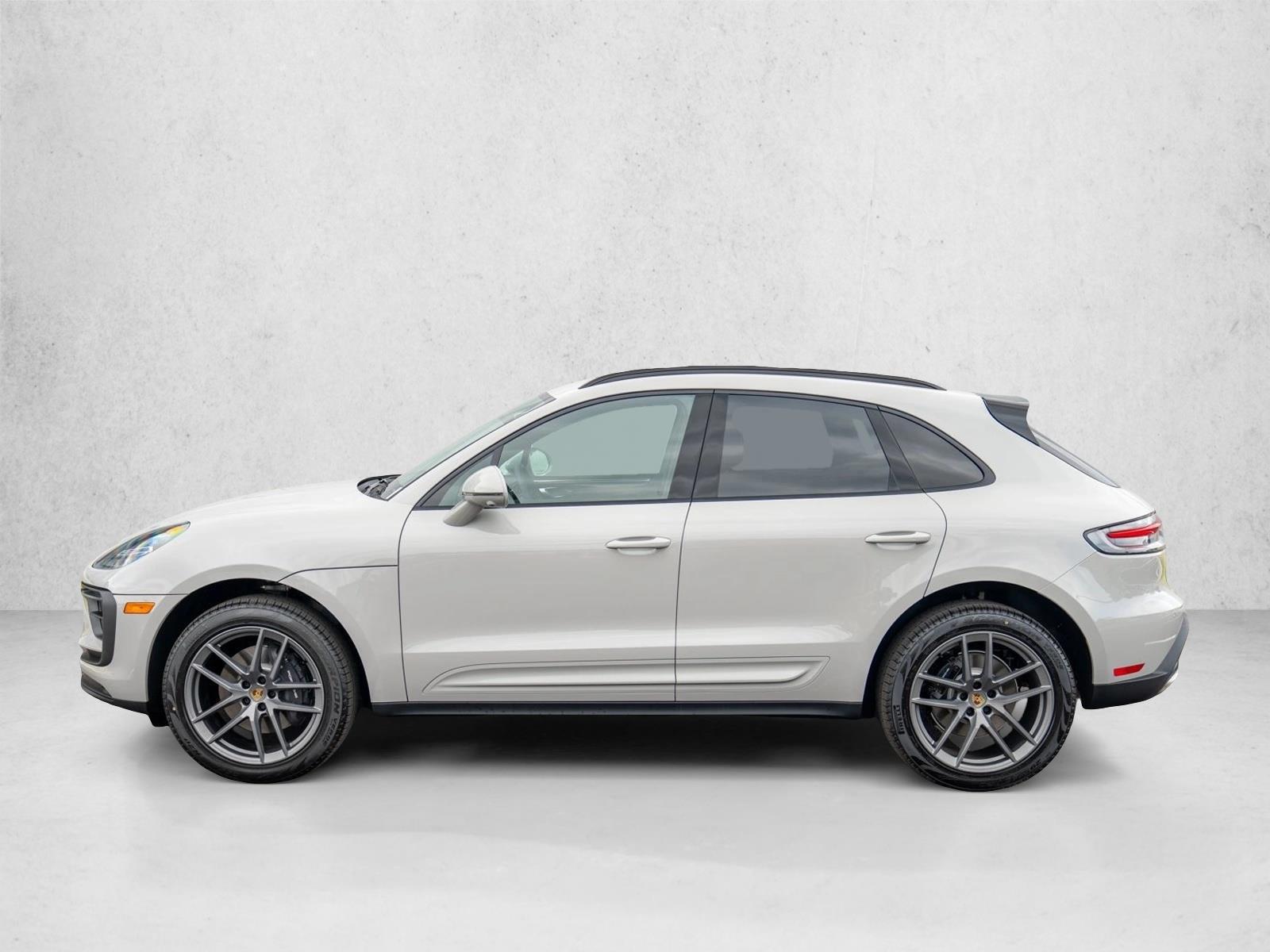 Thumbnail: 2026 Porsche Macan - 2