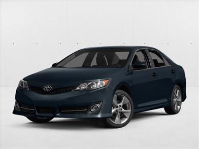2014 Toyota Camry SE -
                  Libertyville, IL