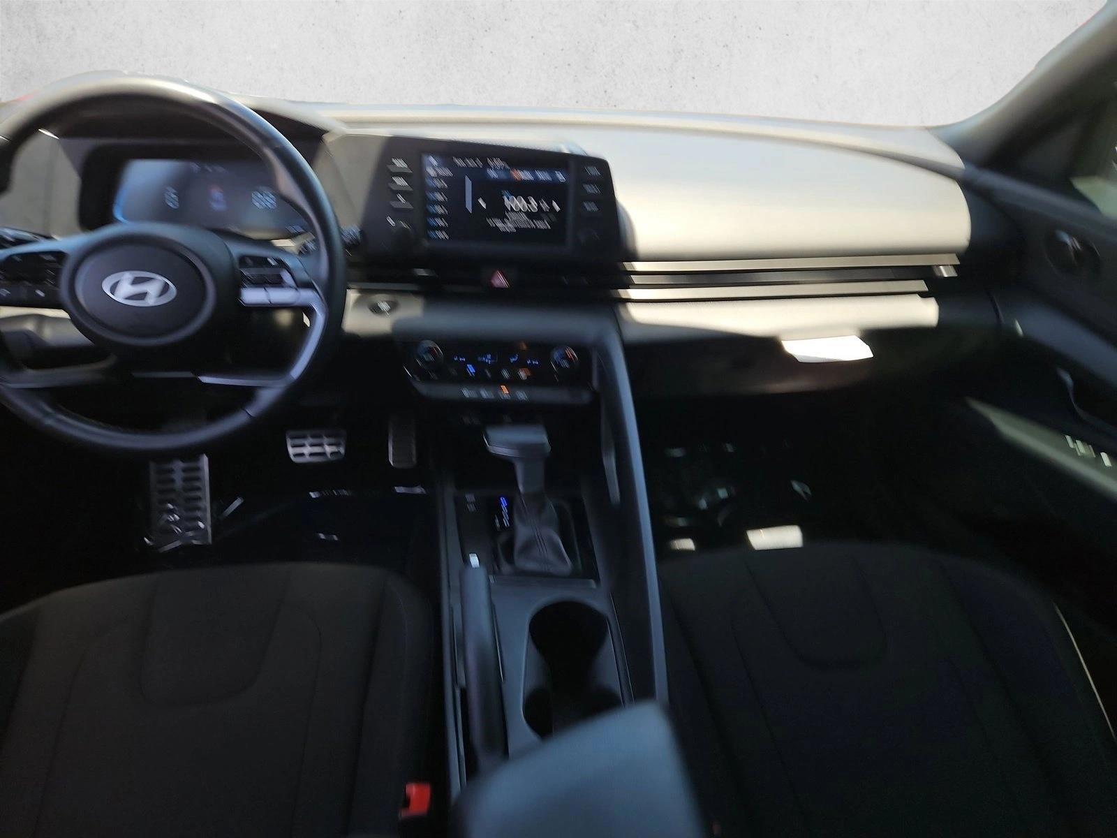 Thumbnail: 2025 Hyundai Elantra - 3