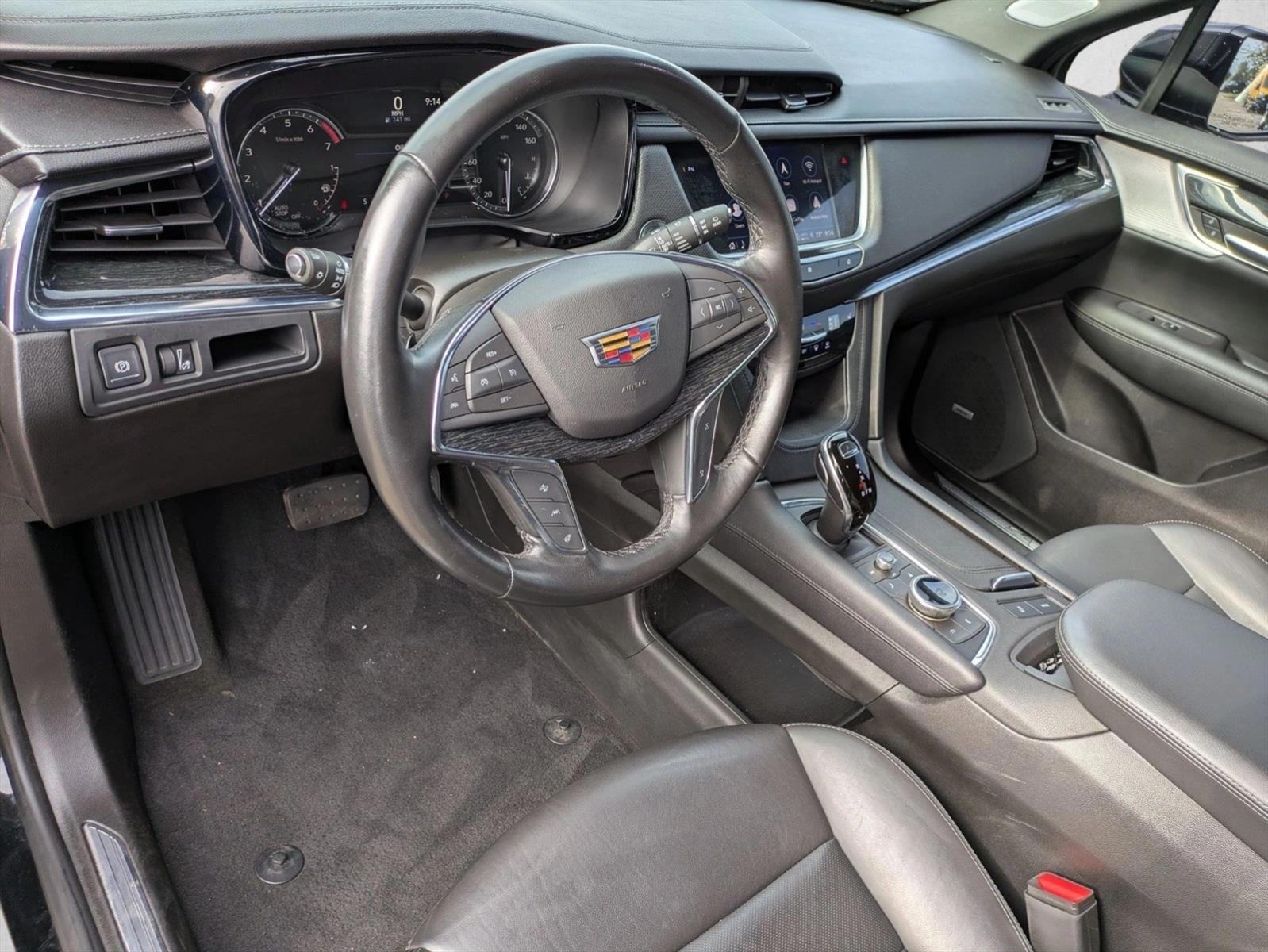 Thumbnail: 2021 Cadillac XT5 - 3