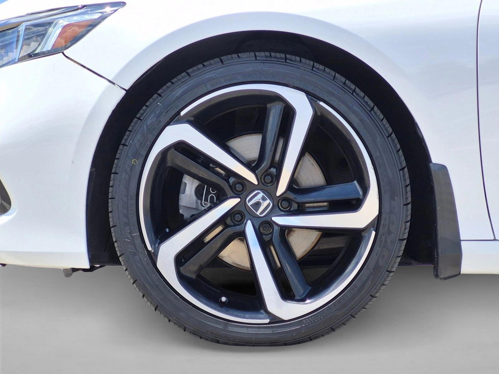 2022 Honda Accord Sport - Photo 24