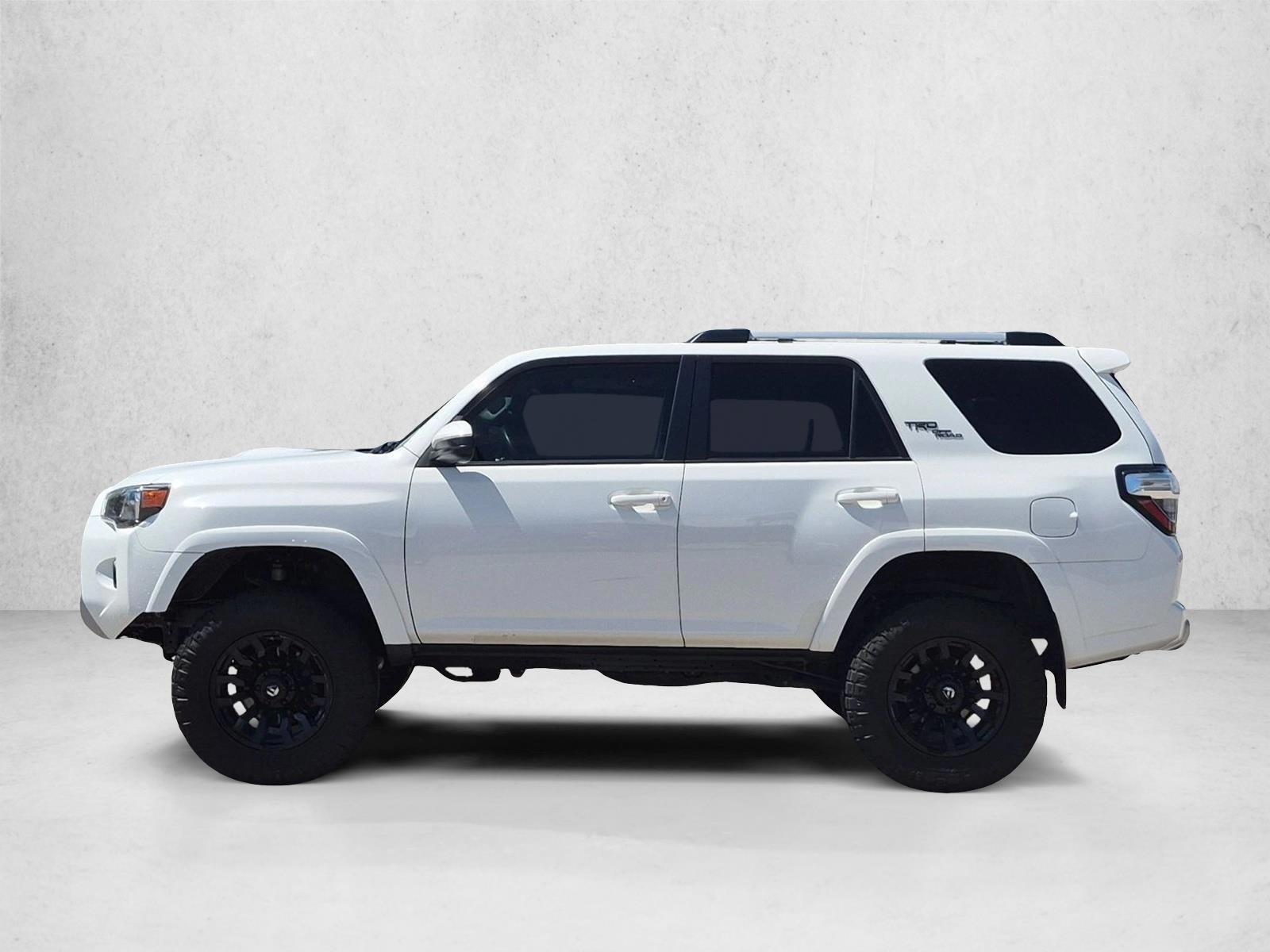 Thumbnail: 2018 Toyota 4Runner - 2