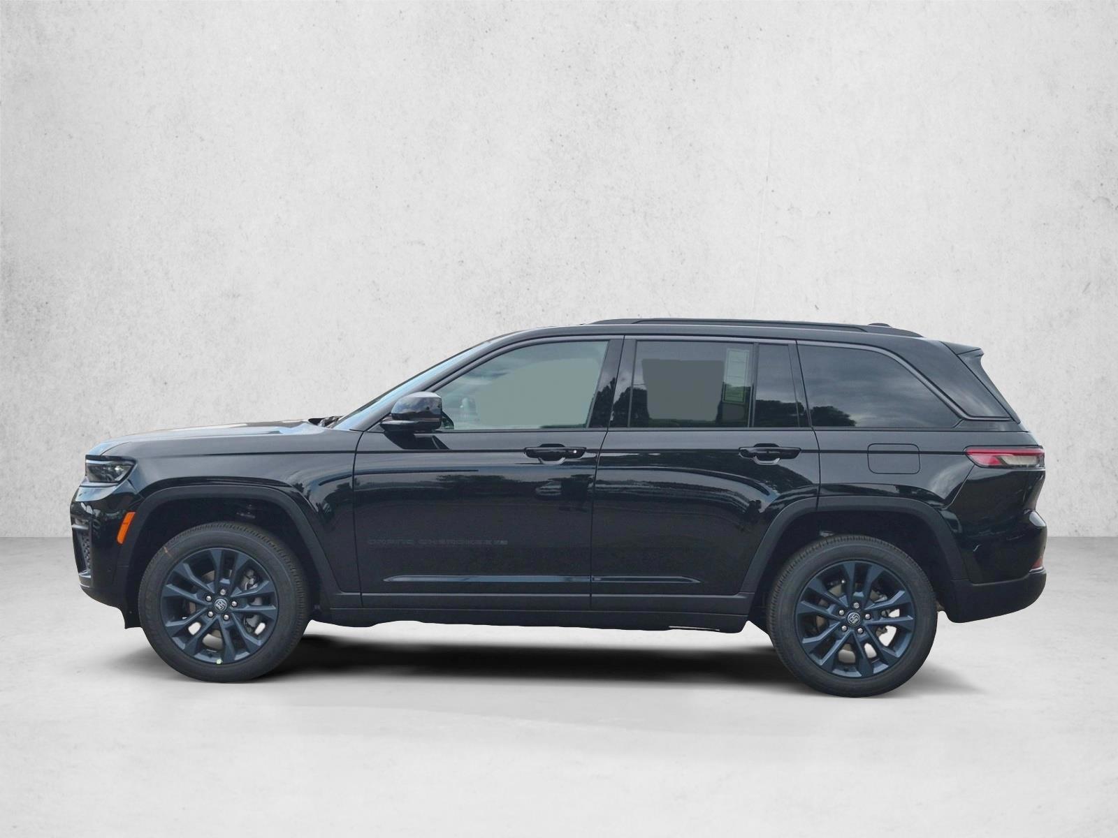 Thumbnail: 2026 Jeep Grand Cherokee - 2