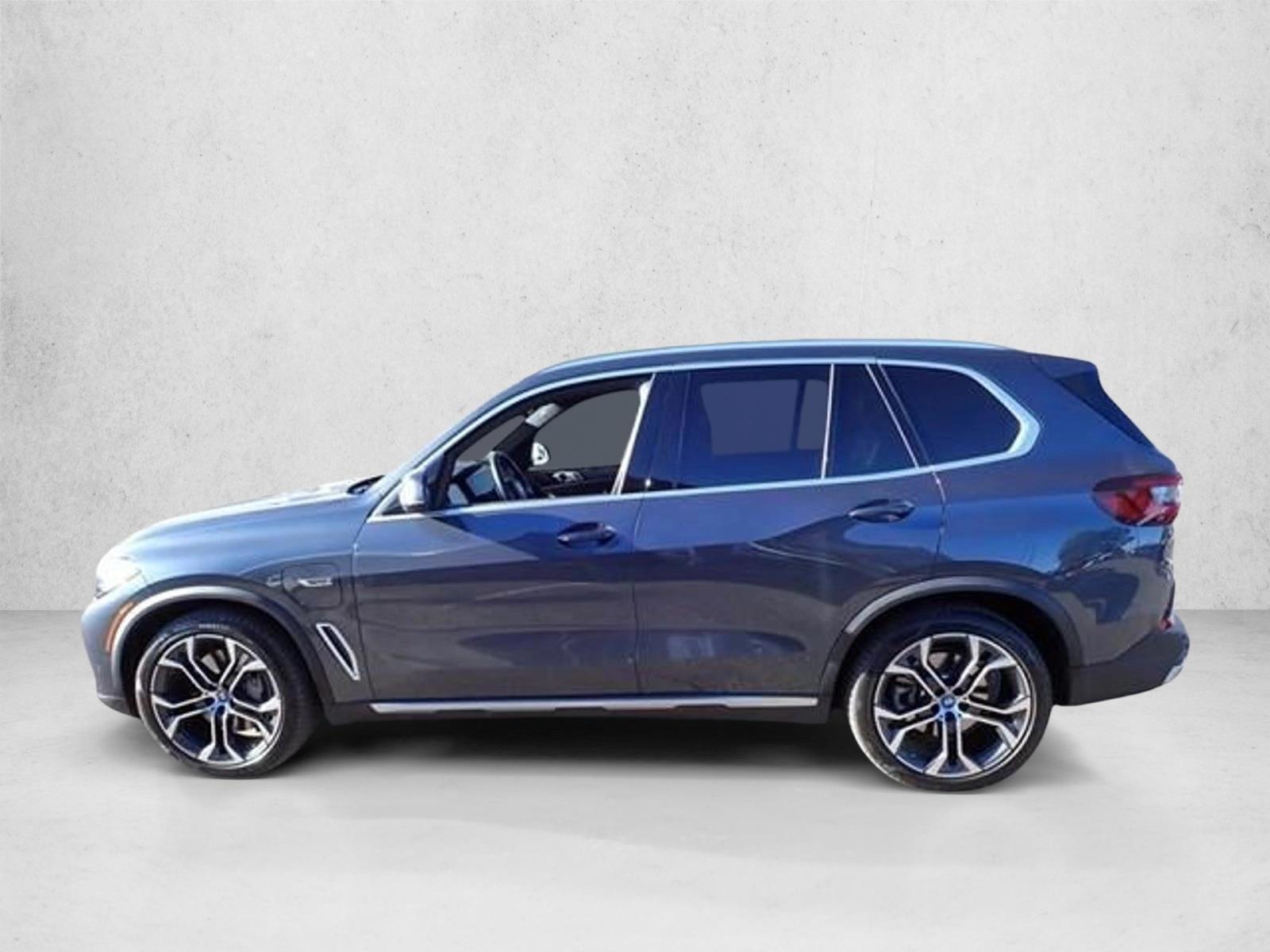 Thumbnail: 2022 BMW X5 - 2