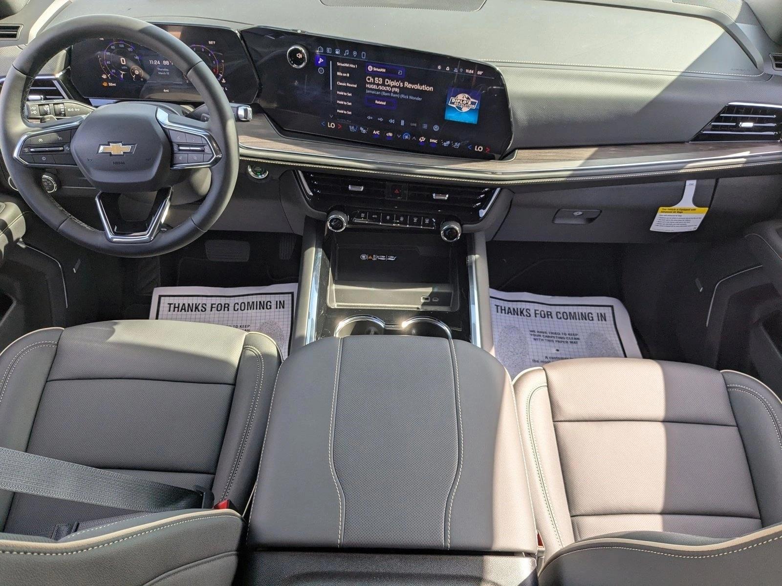 Thumbnail: 2026 Chevrolet Suburban - 4