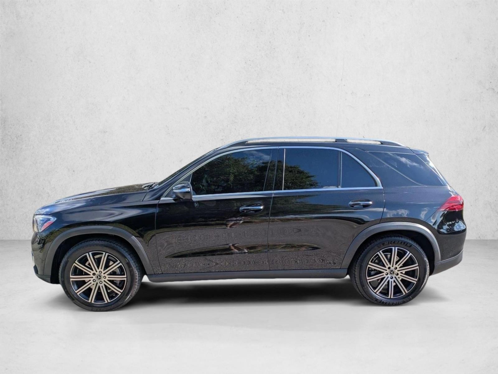 Thumbnail: 2026 Mercedes-Benz GLE - 2