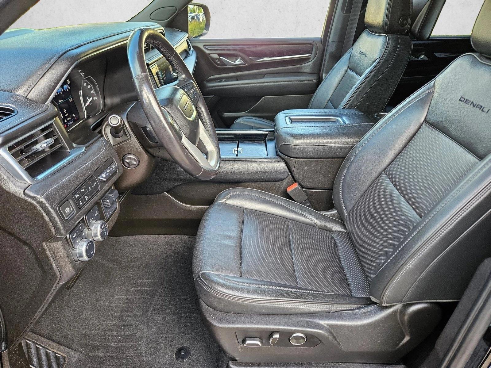 2021 GMC Yukon Denali - Photo 18