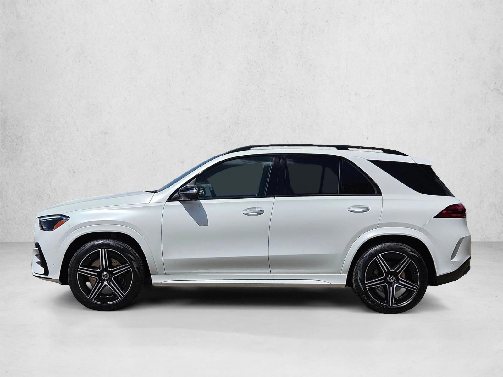 Thumbnail: 2026 Mercedes-Benz GLE - 2