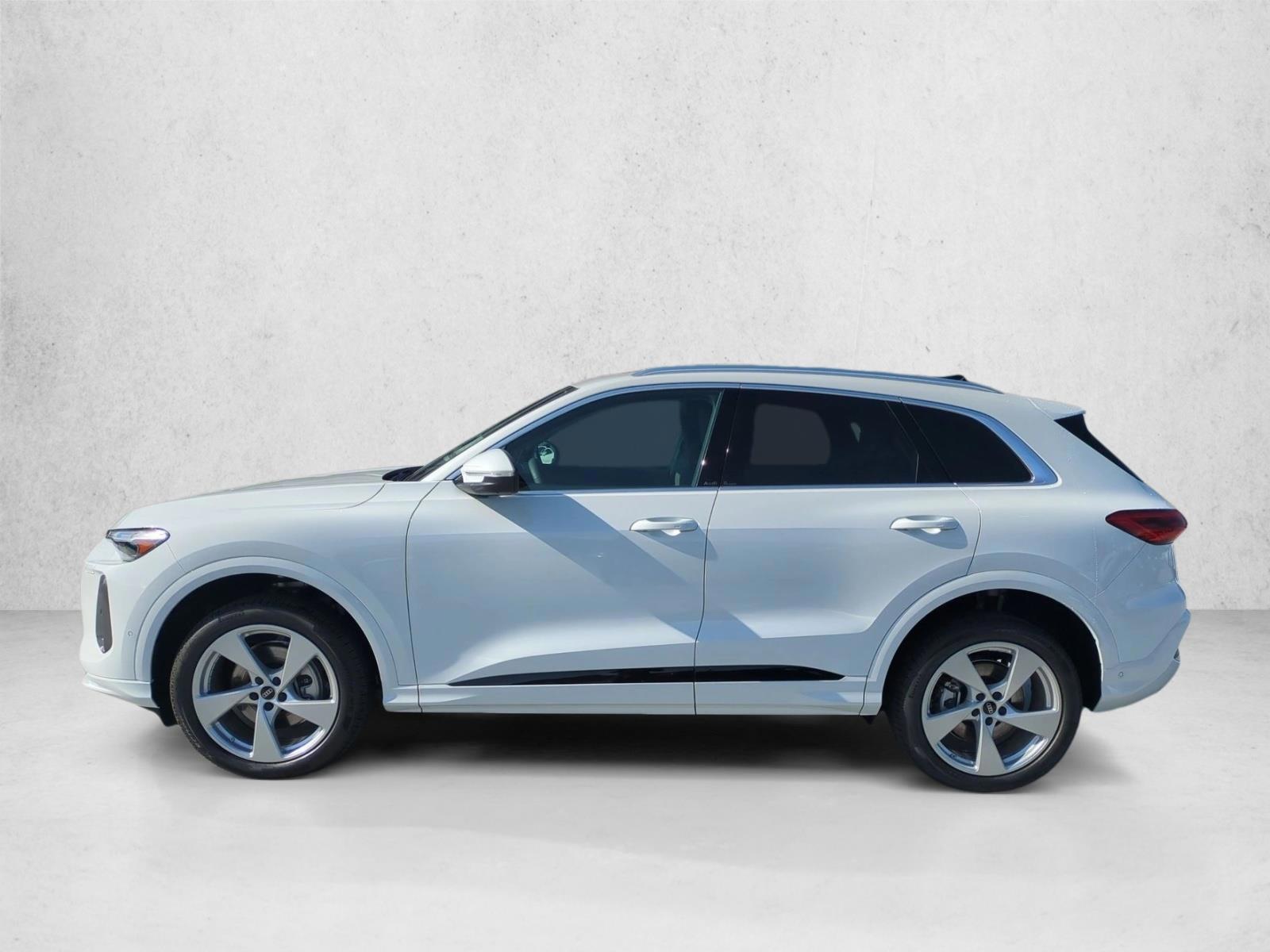 Thumbnail: 2025 Audi Q5 - 2