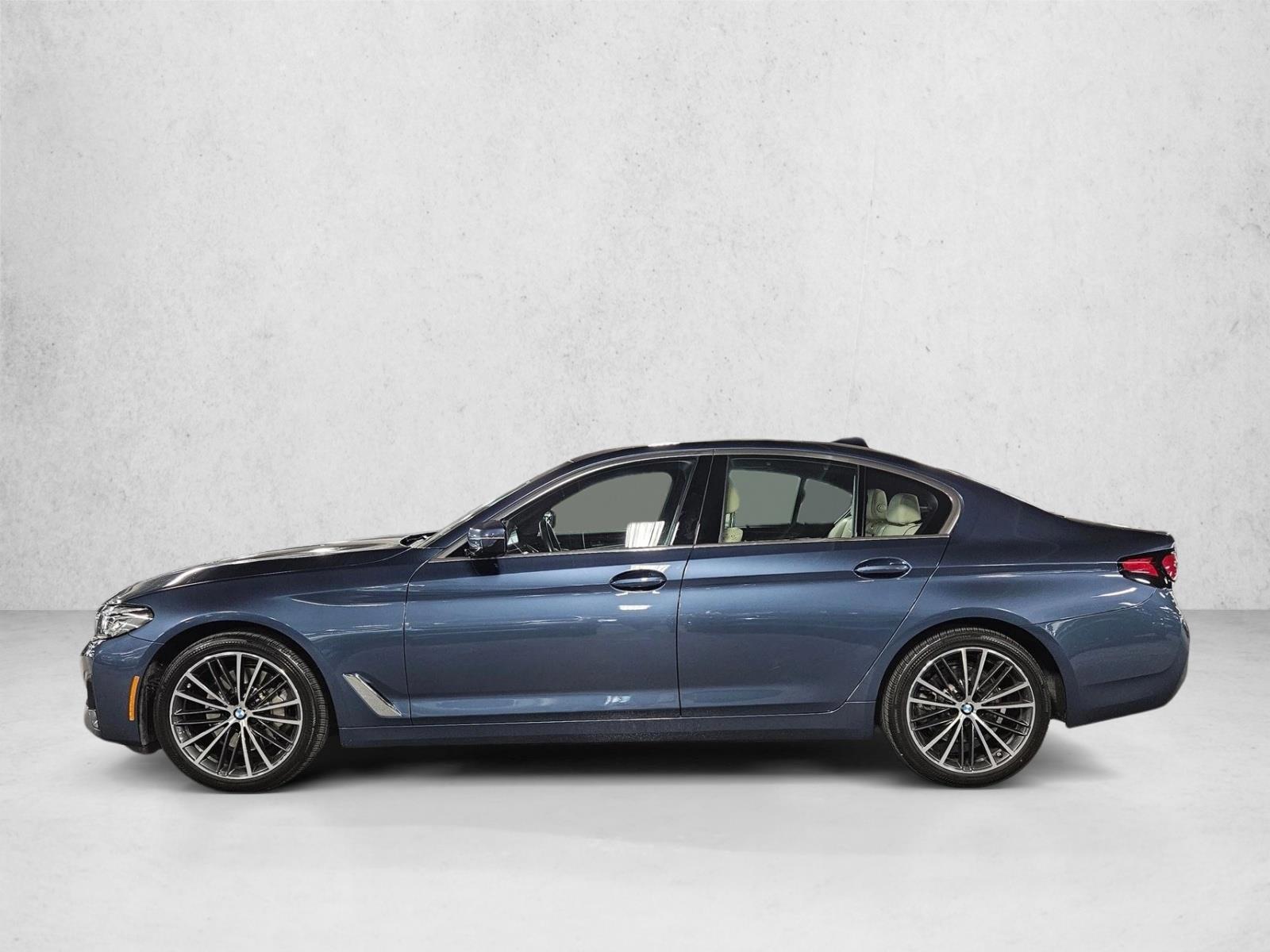 Thumbnail: 2023 BMW 5 Series - 2