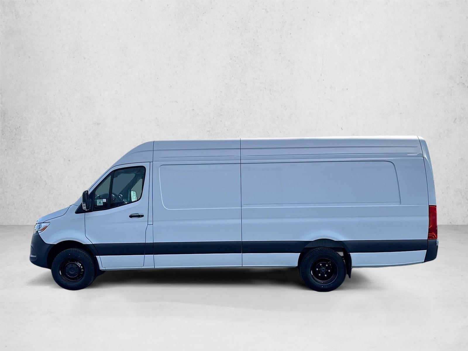 Thumbnail: 2026 Mercedes-Benz Sprinter - 2