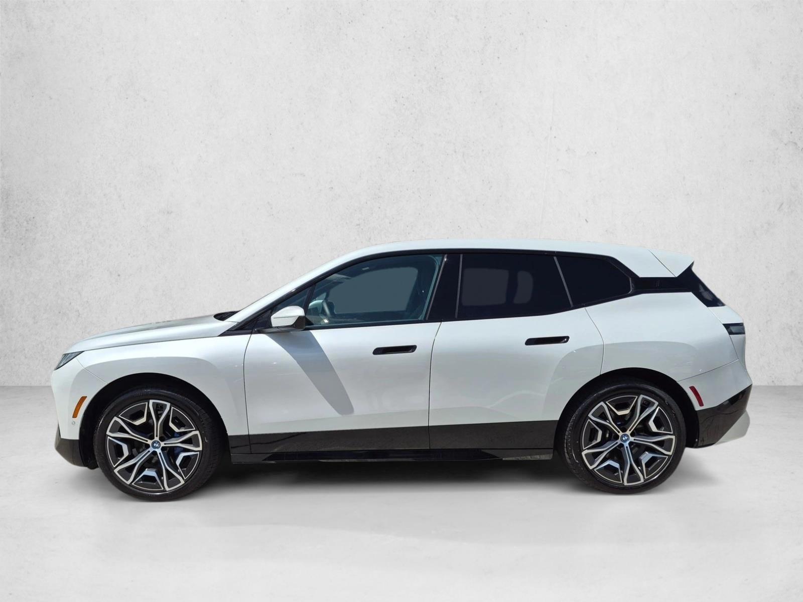 Thumbnail: 2024 BMW iX - 2