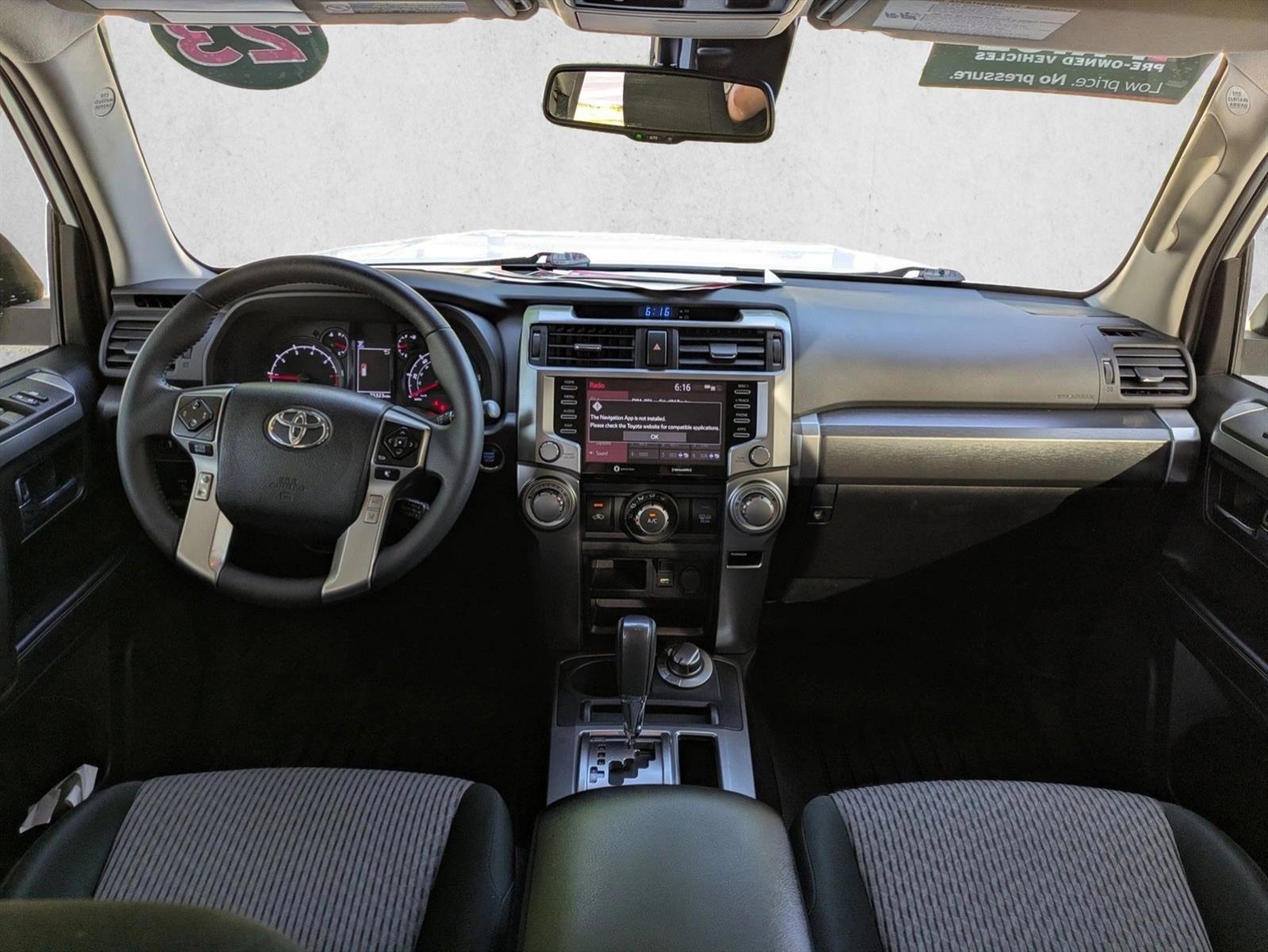 Thumbnail: 2023 Toyota 4Runner - 4