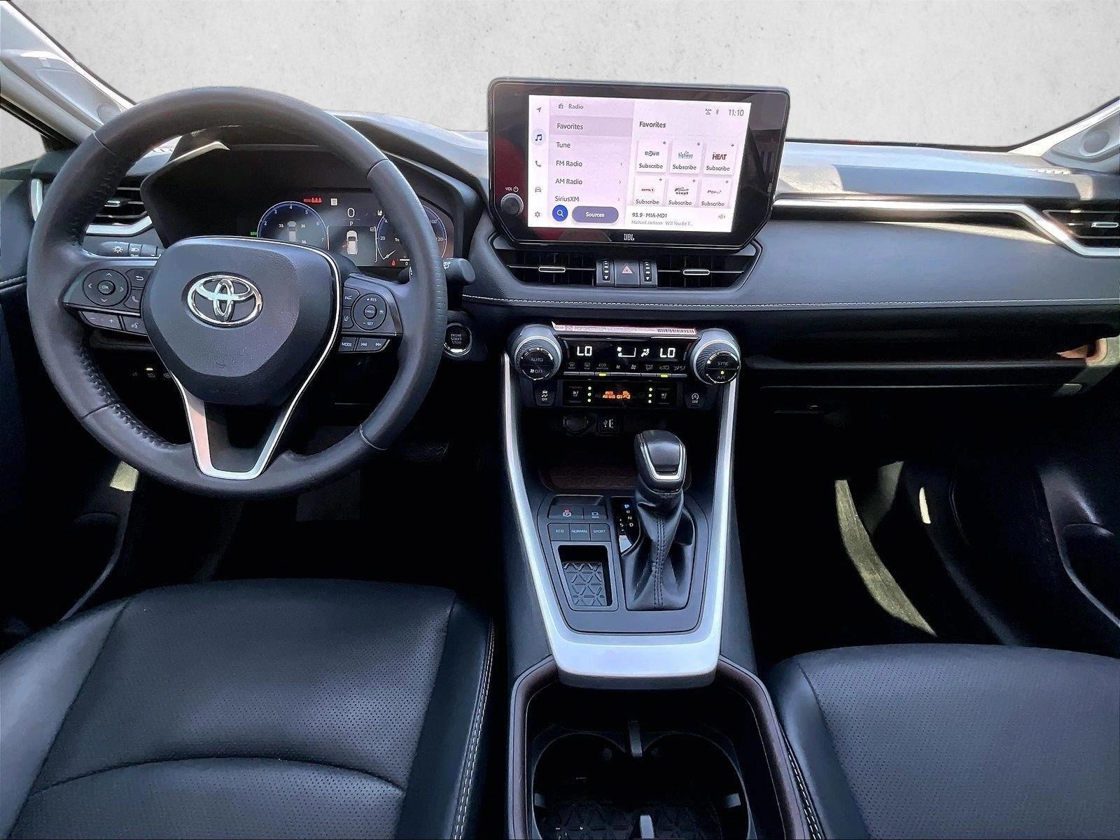 Thumbnail: 2025 Toyota RAV4 - 3