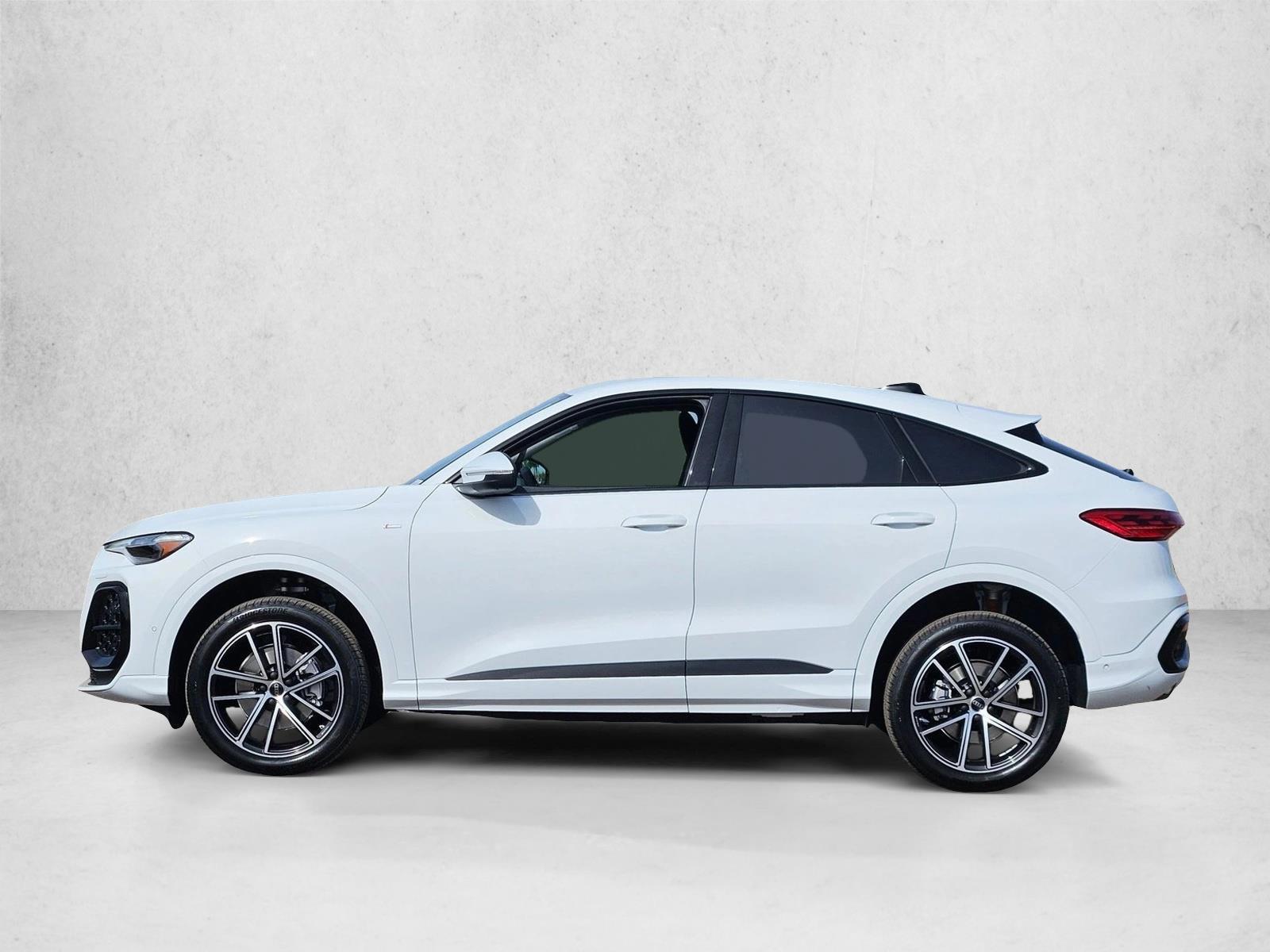 Thumbnail: 2026 Audi Q5 - 2