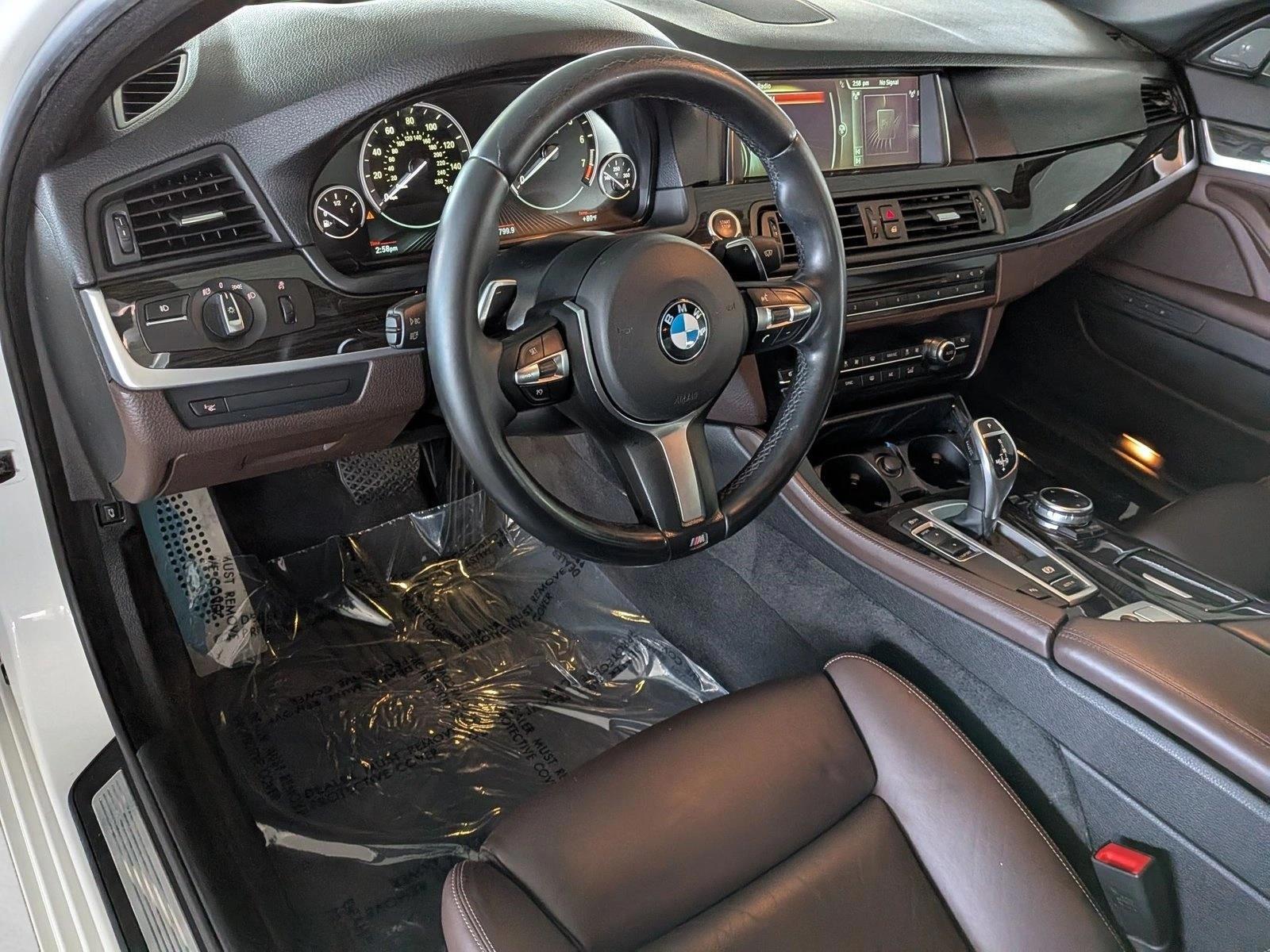 Thumbnail: 2014 BMW 5 Series - 3
