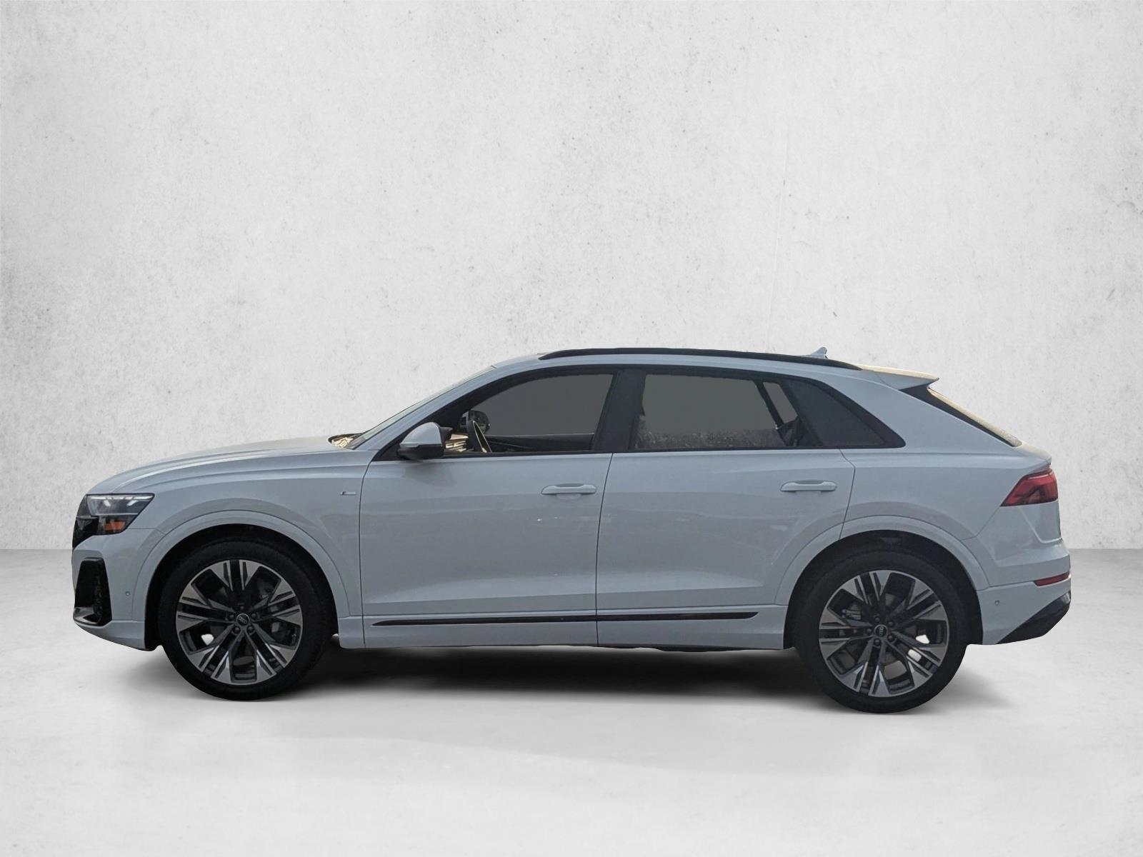 Thumbnail: 2026 Audi Q8 - 2